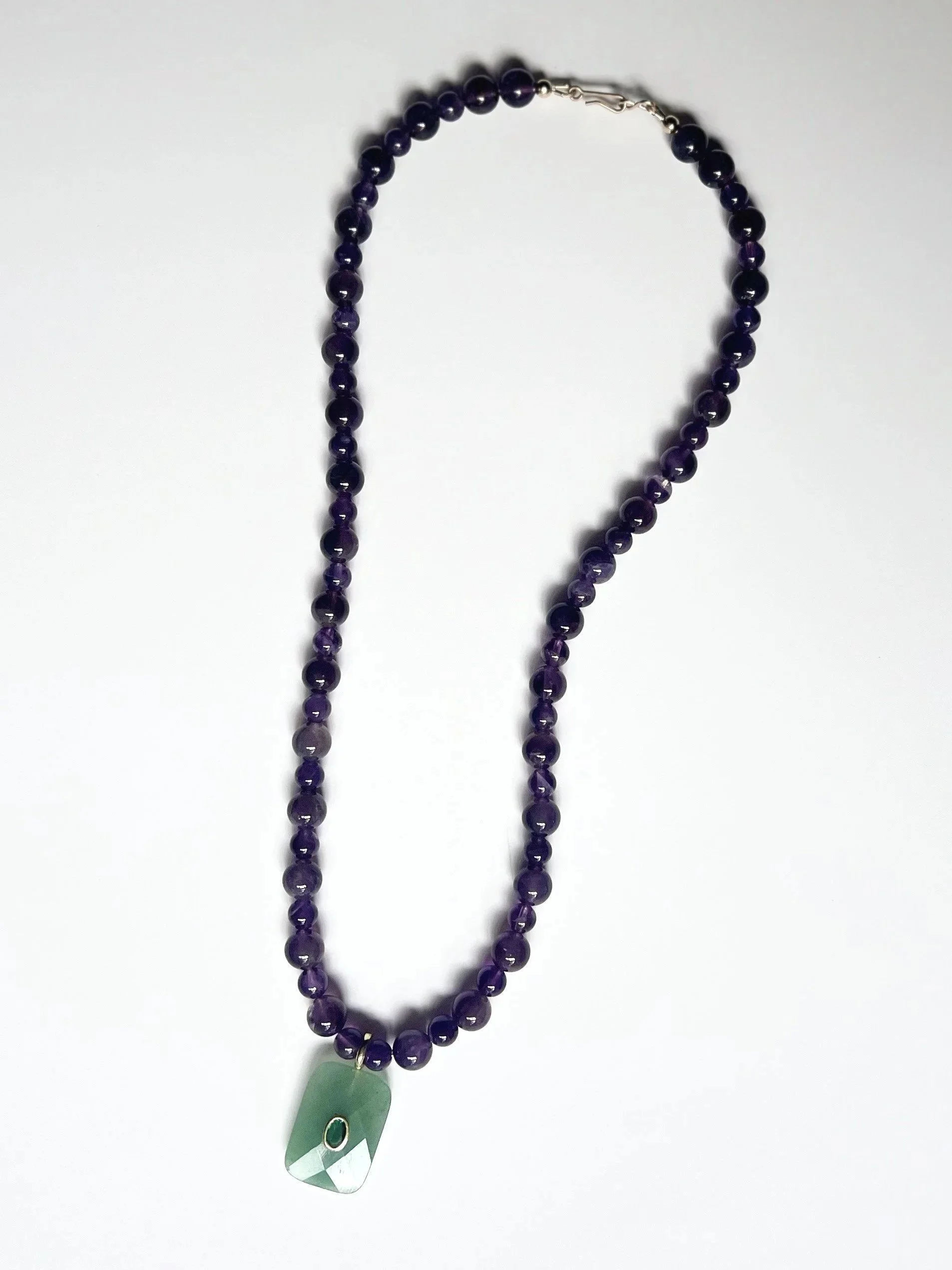 Amethyst+Pendant+Necklace4.jpg