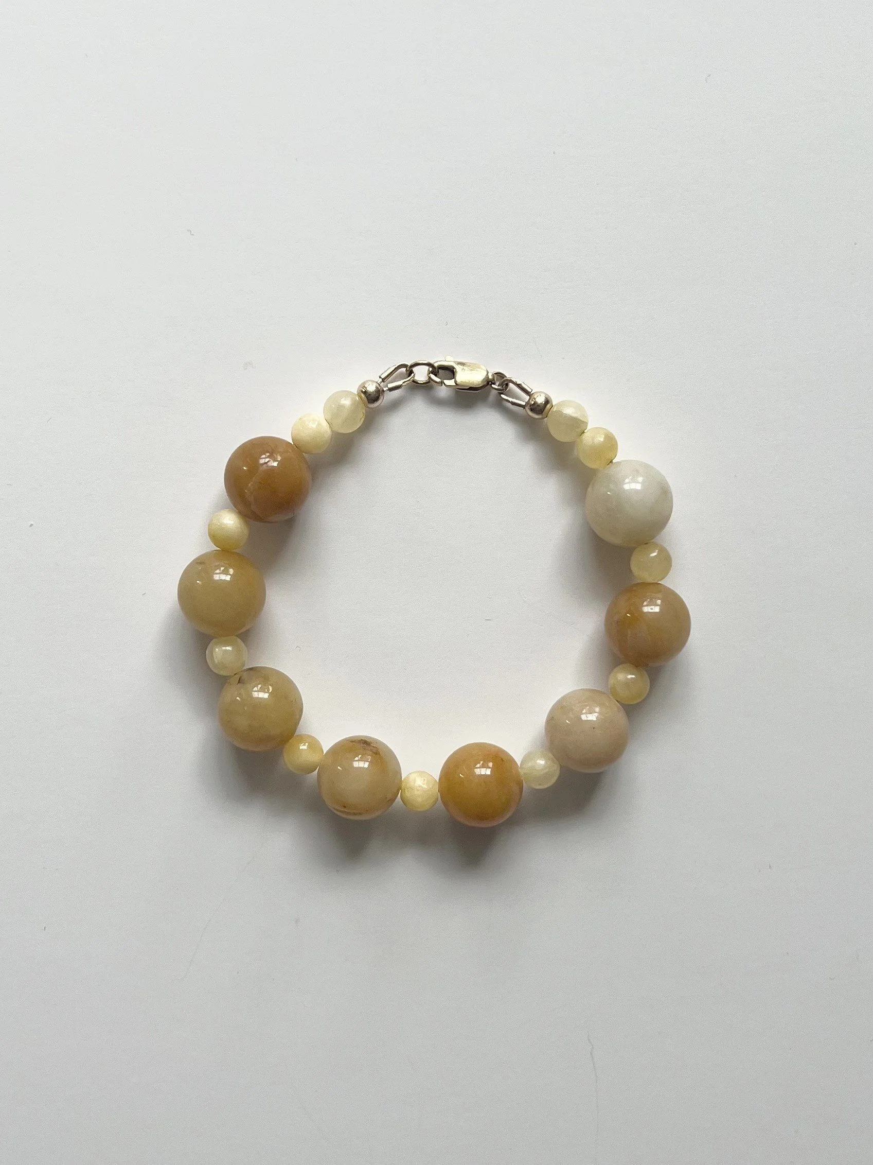 Honey & Yellow Jade Bracelet2.jpg