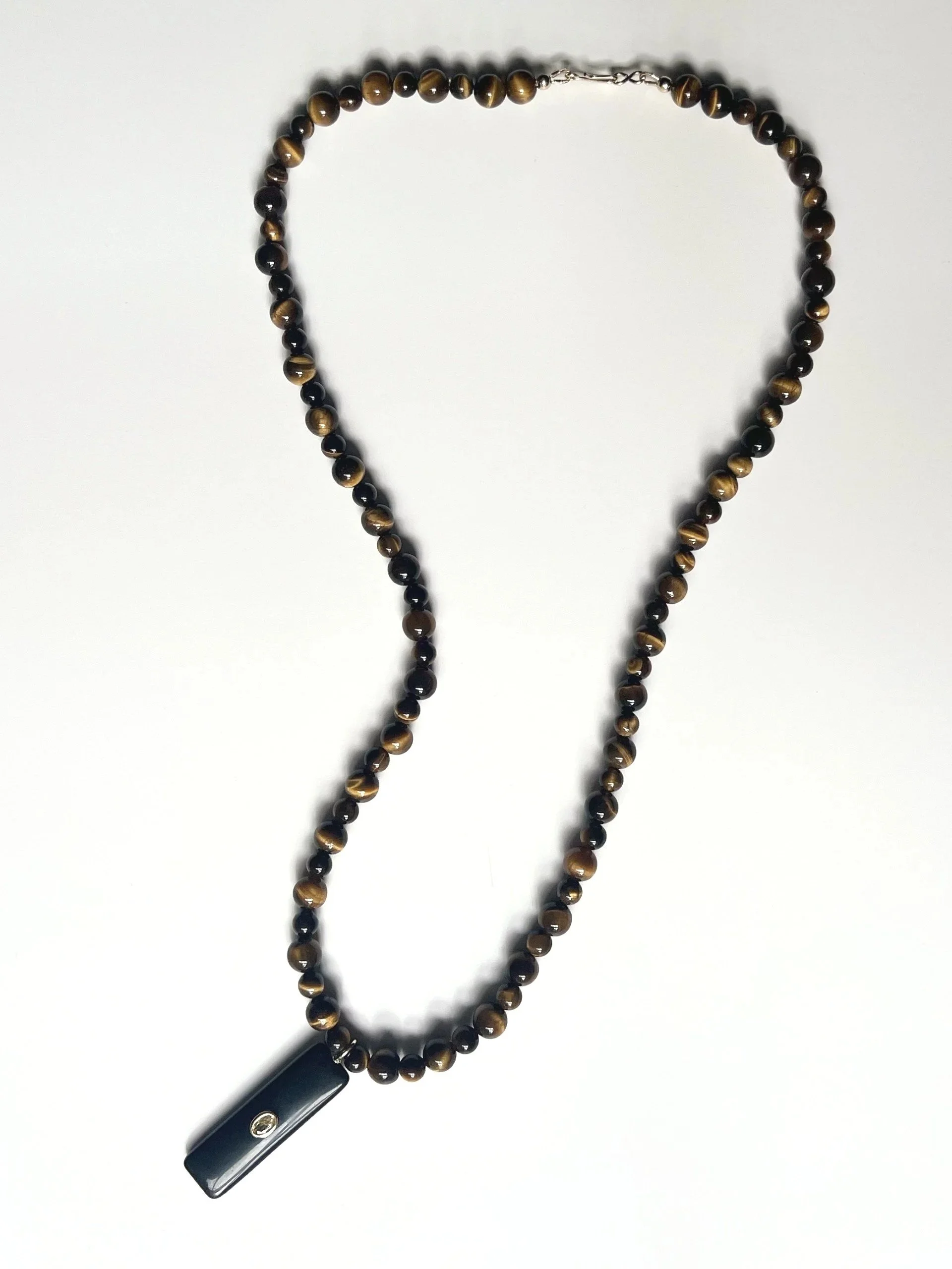 Tiger+Eye+Pendant+Necklace1.jpg