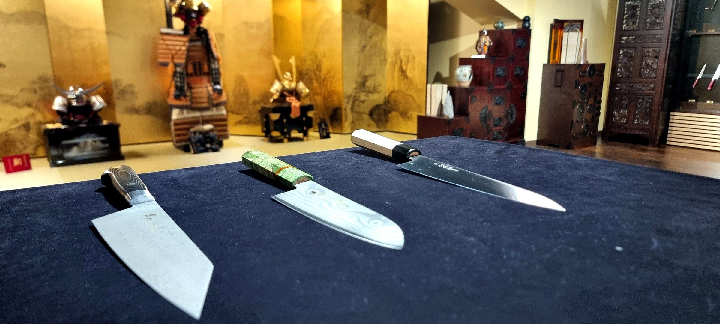 kaimon-knives-trio-display.jpg