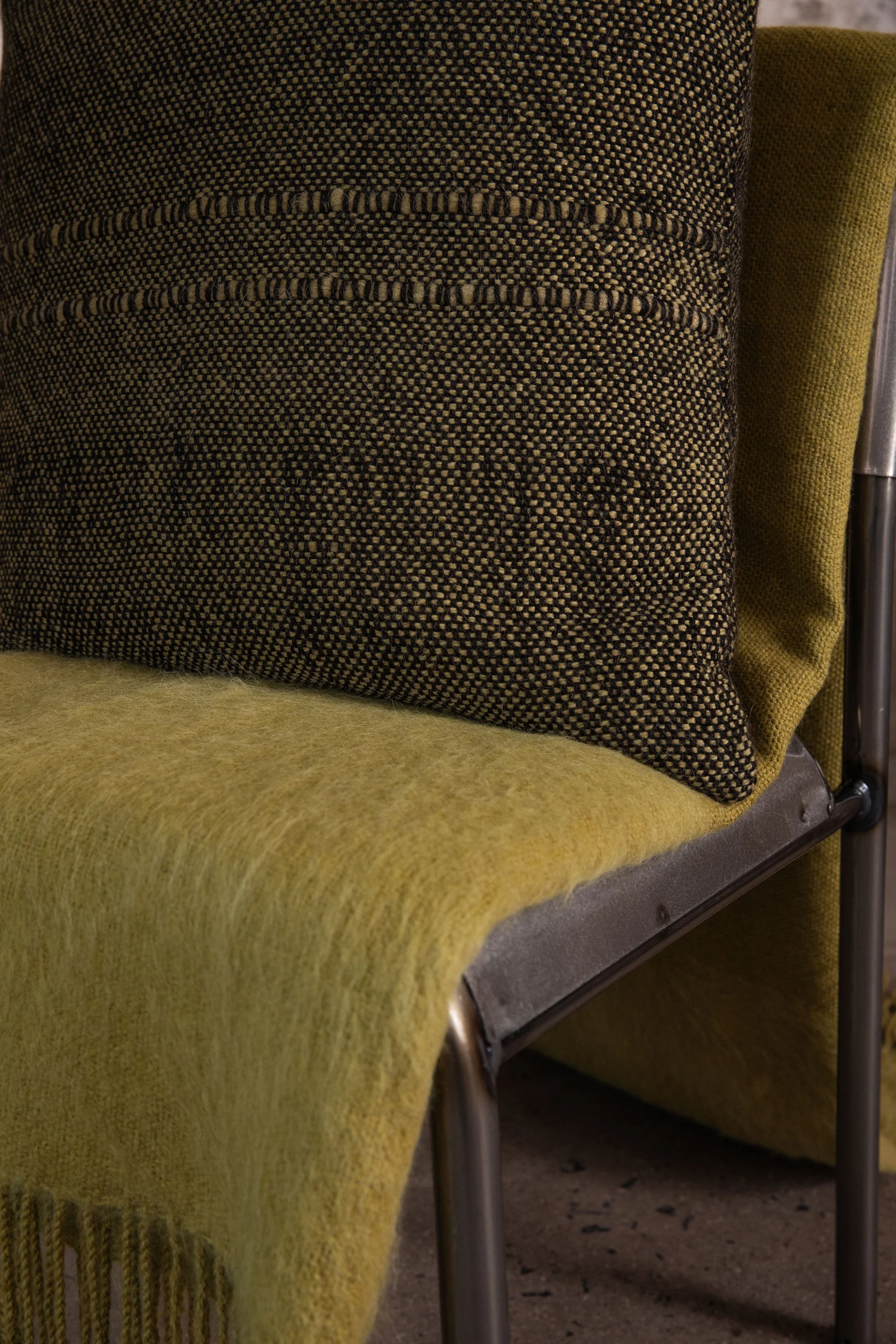 Tinta-Pillow-Gold-&-Nubes-Throw-Goldd-(1).jpg