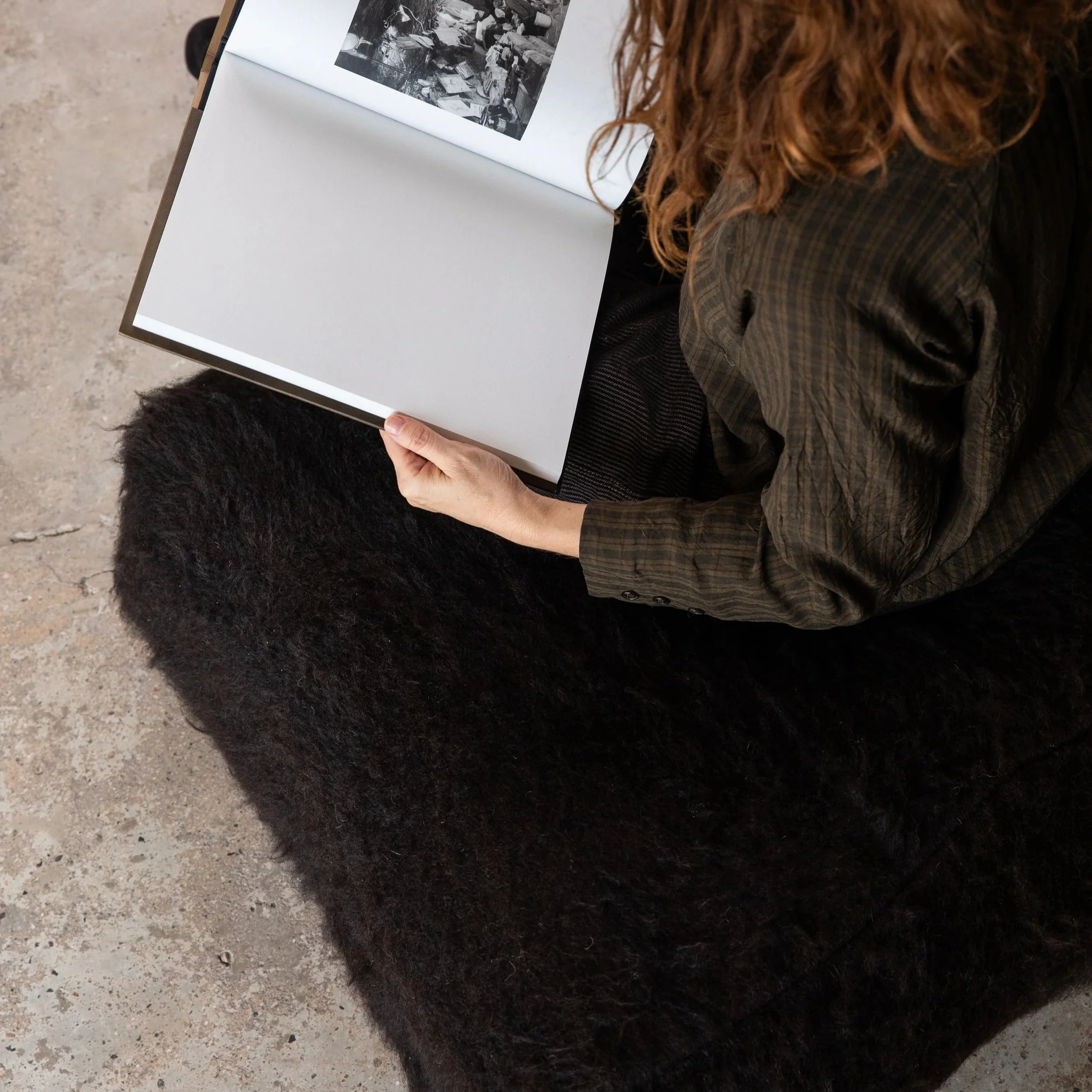 💫Nubes floor cushion brown.jpg