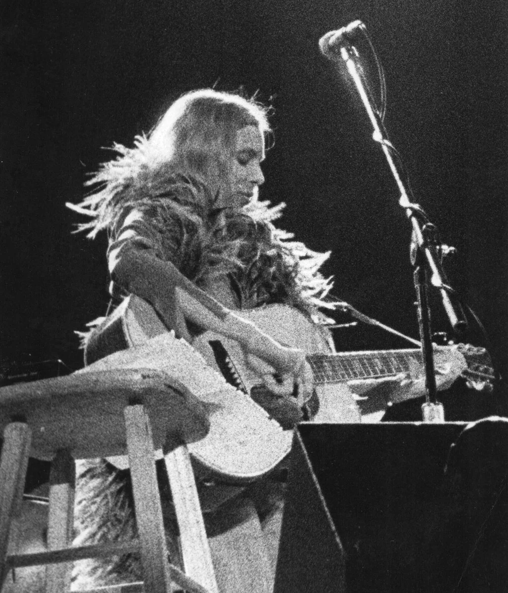 Joni Mitchell, 1976