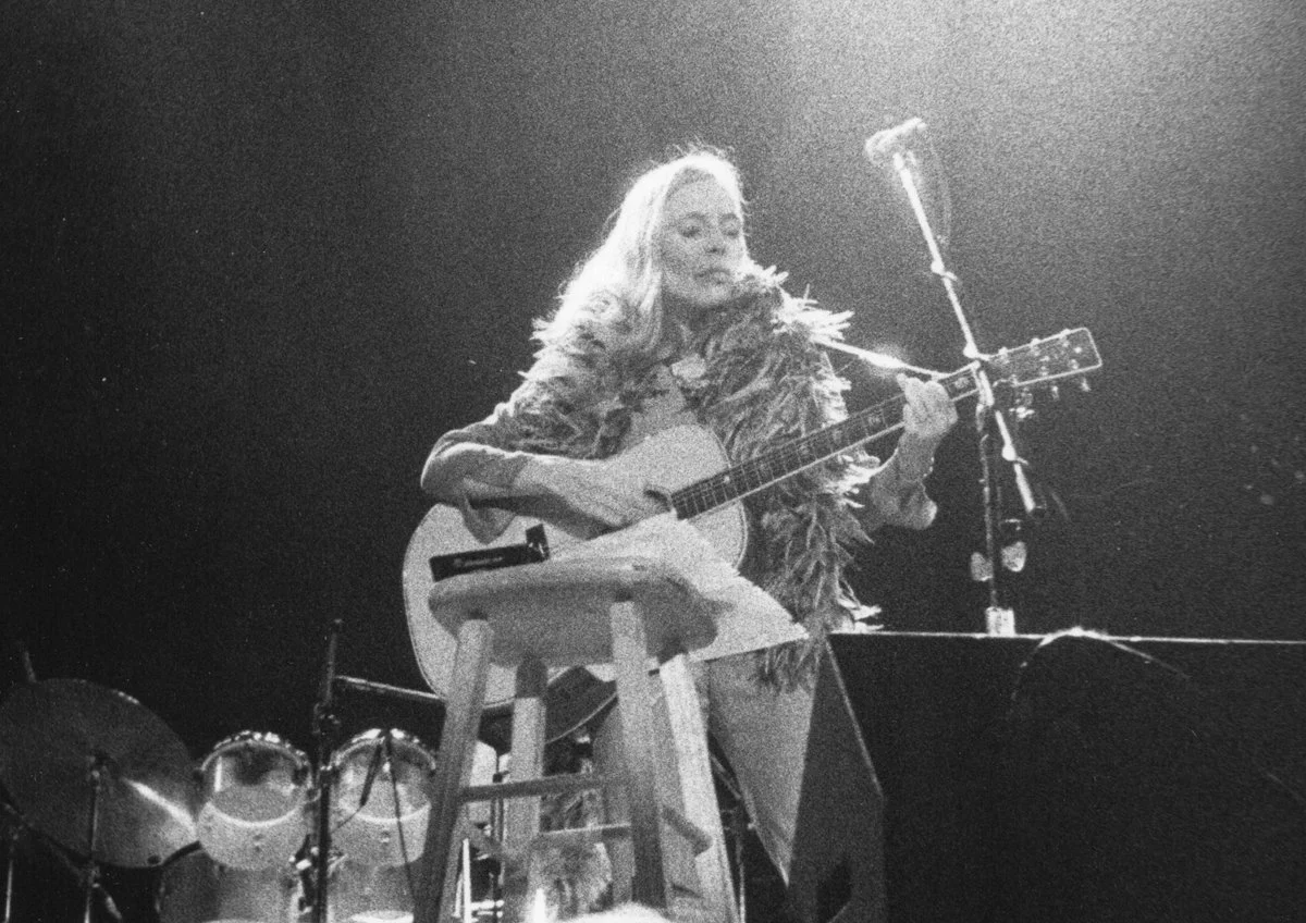 Joni Mitchell, 1976