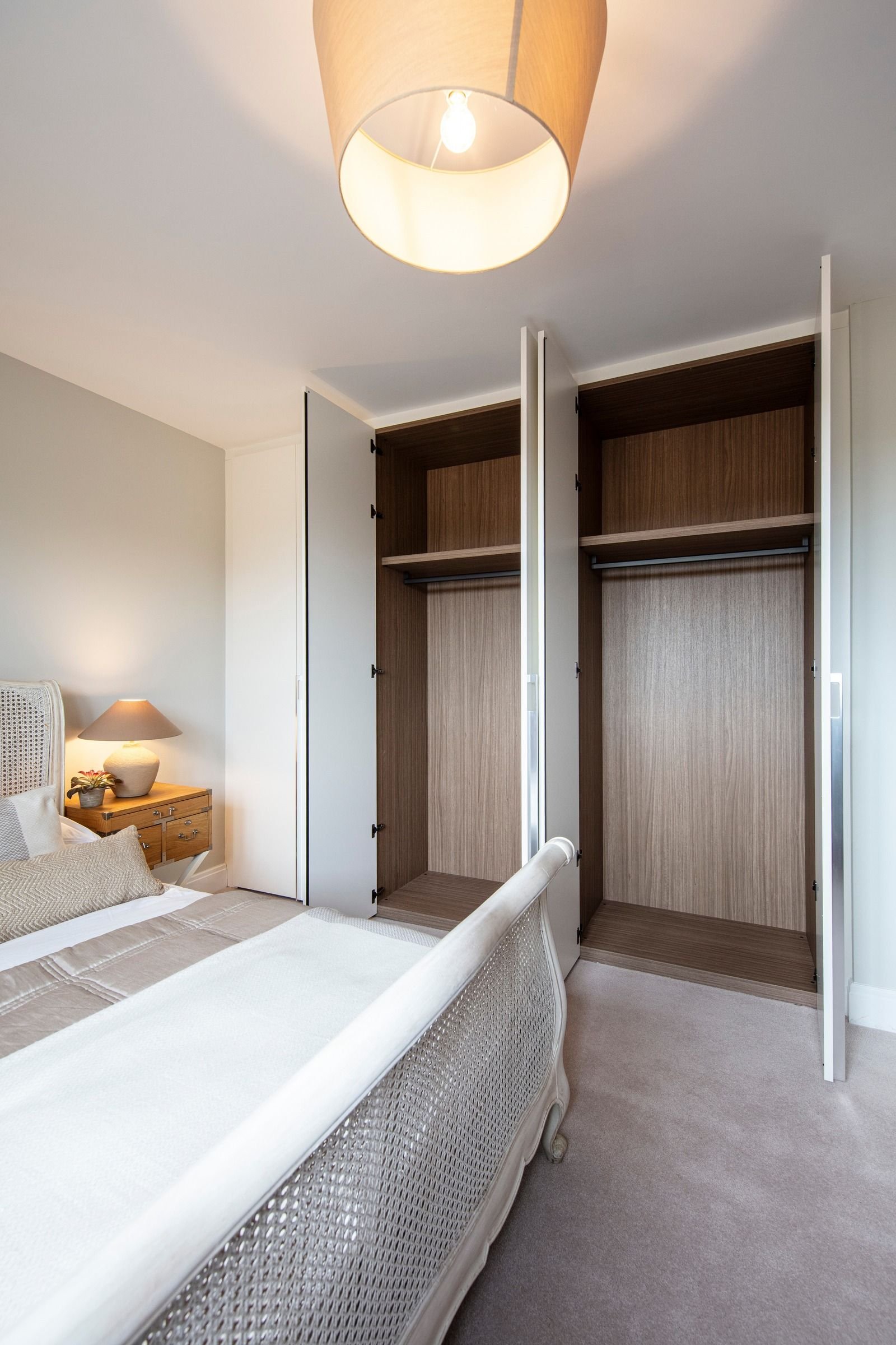 Lawrence Walsh fitted wardrobes in the guest bedroom.