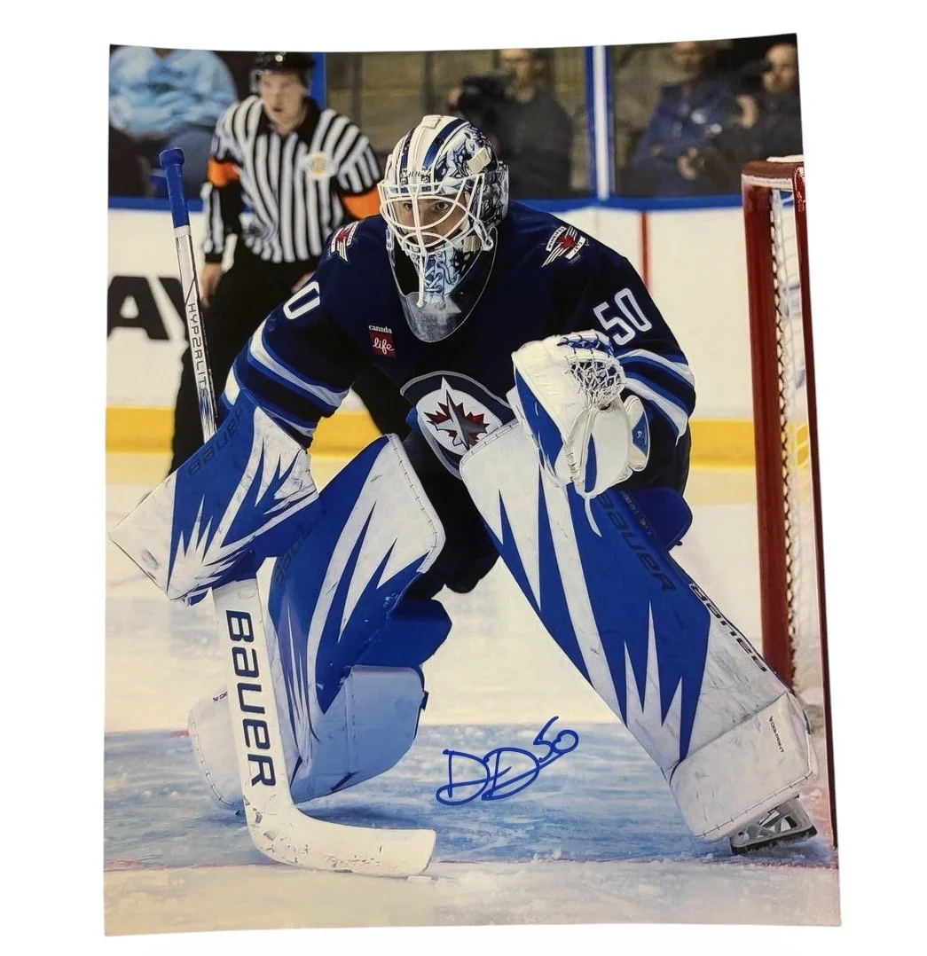 Dom DiVincentiis Autographed 8x10 Photo Winnipeg Jets