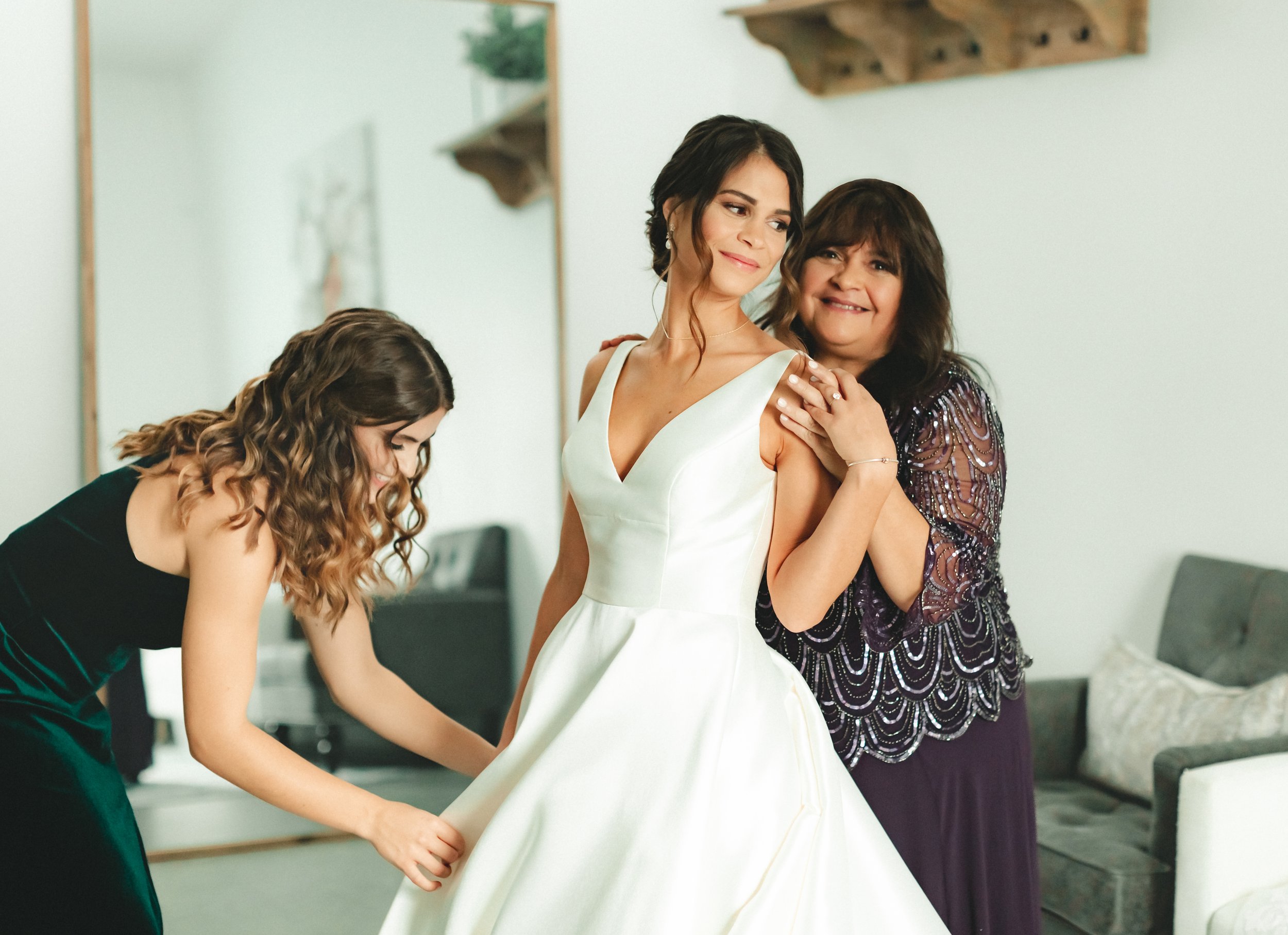 leah-joshua-wedding-day-evermore-apex-north-carolina-ligia-gathright-photography-124.jpg