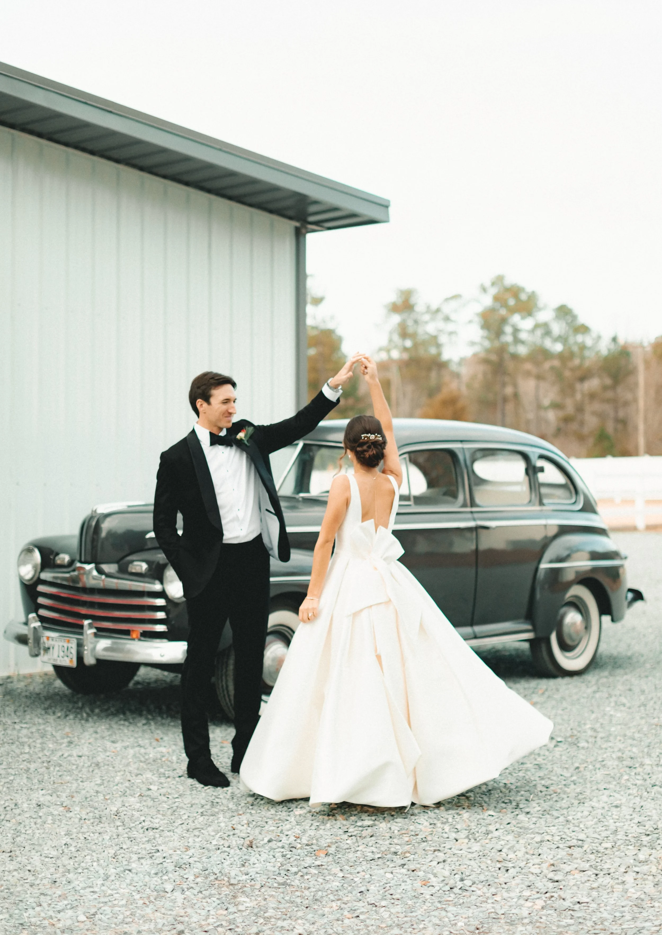 leah-joshua-wedding-day-evermore-apex-north-carolina-ligia-gathright-photography-628.jpg