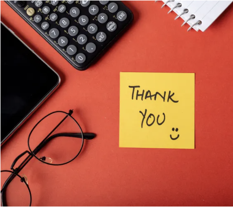 5 tiny gratitude habits that can help you stay present all year long