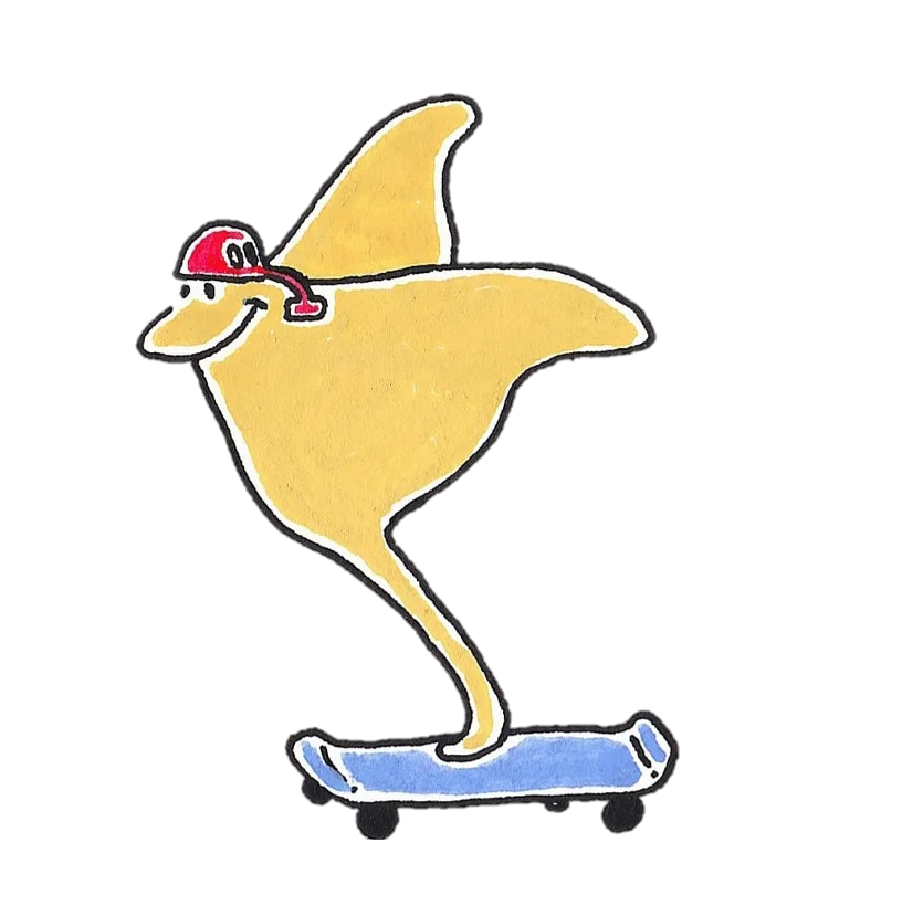 Een gele haai met een rode pet, op een skateboard.