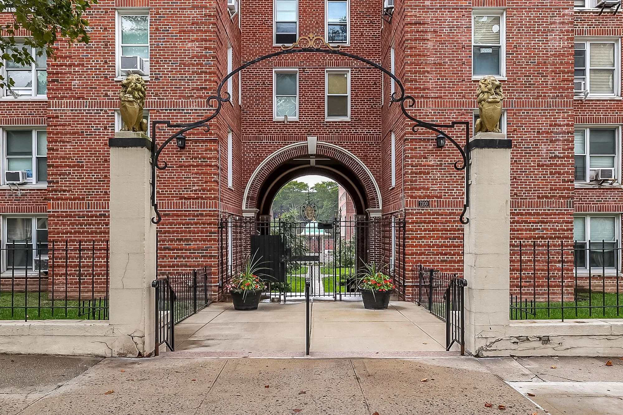 14-15_181-73rdStreetBayRidge.jpg
