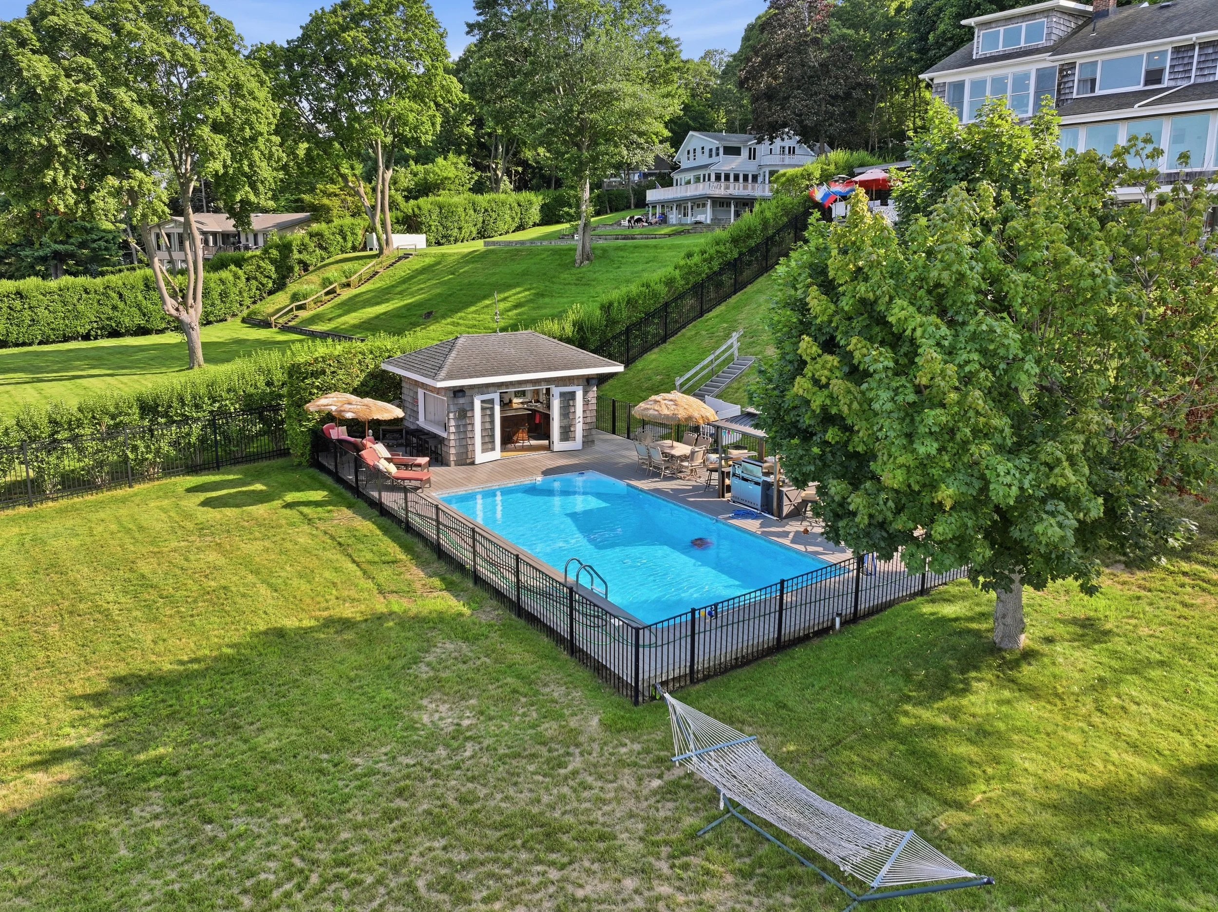 68-82_45IdleDayDriveCenterport_Aerial.jpg