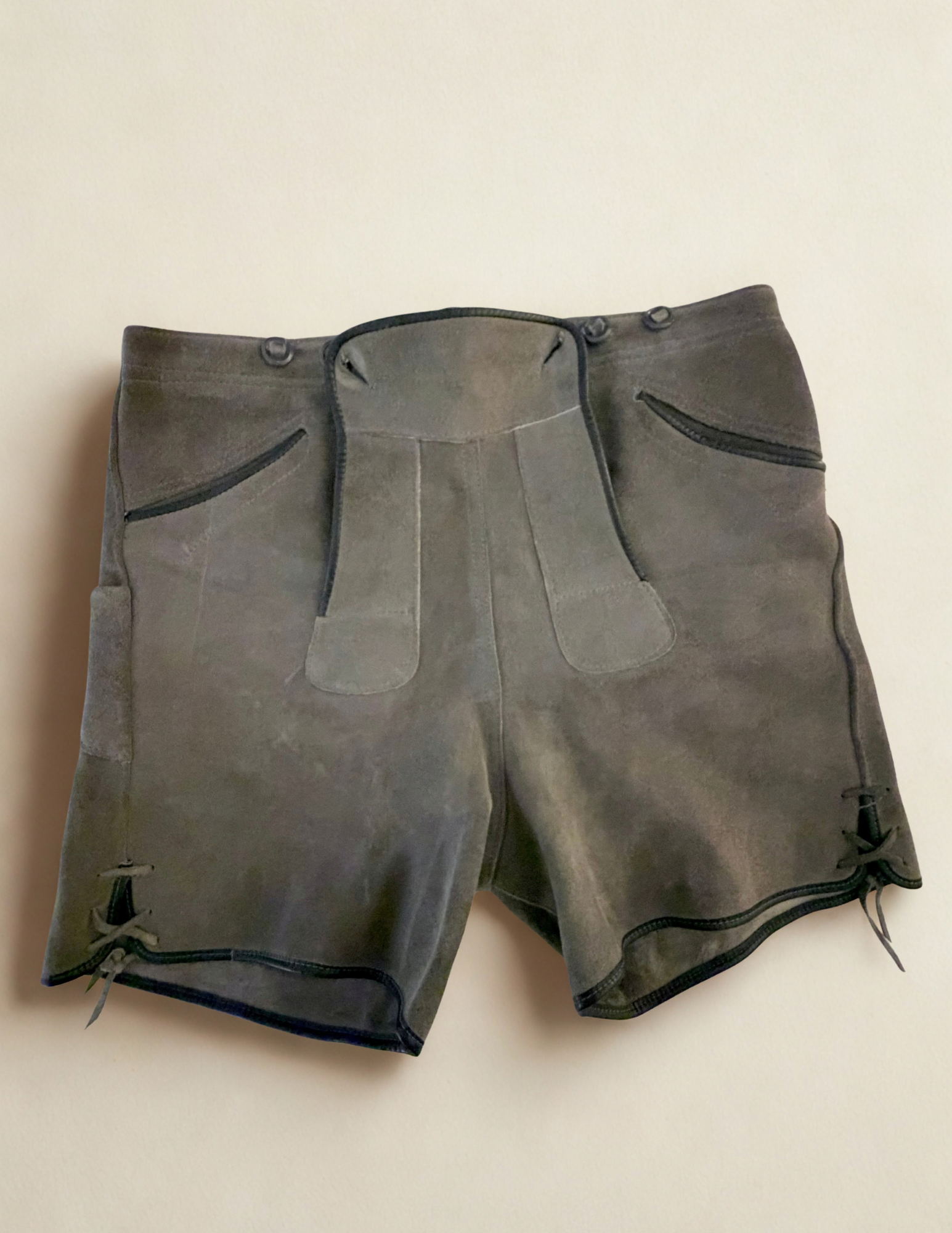 Vintage Suede Short