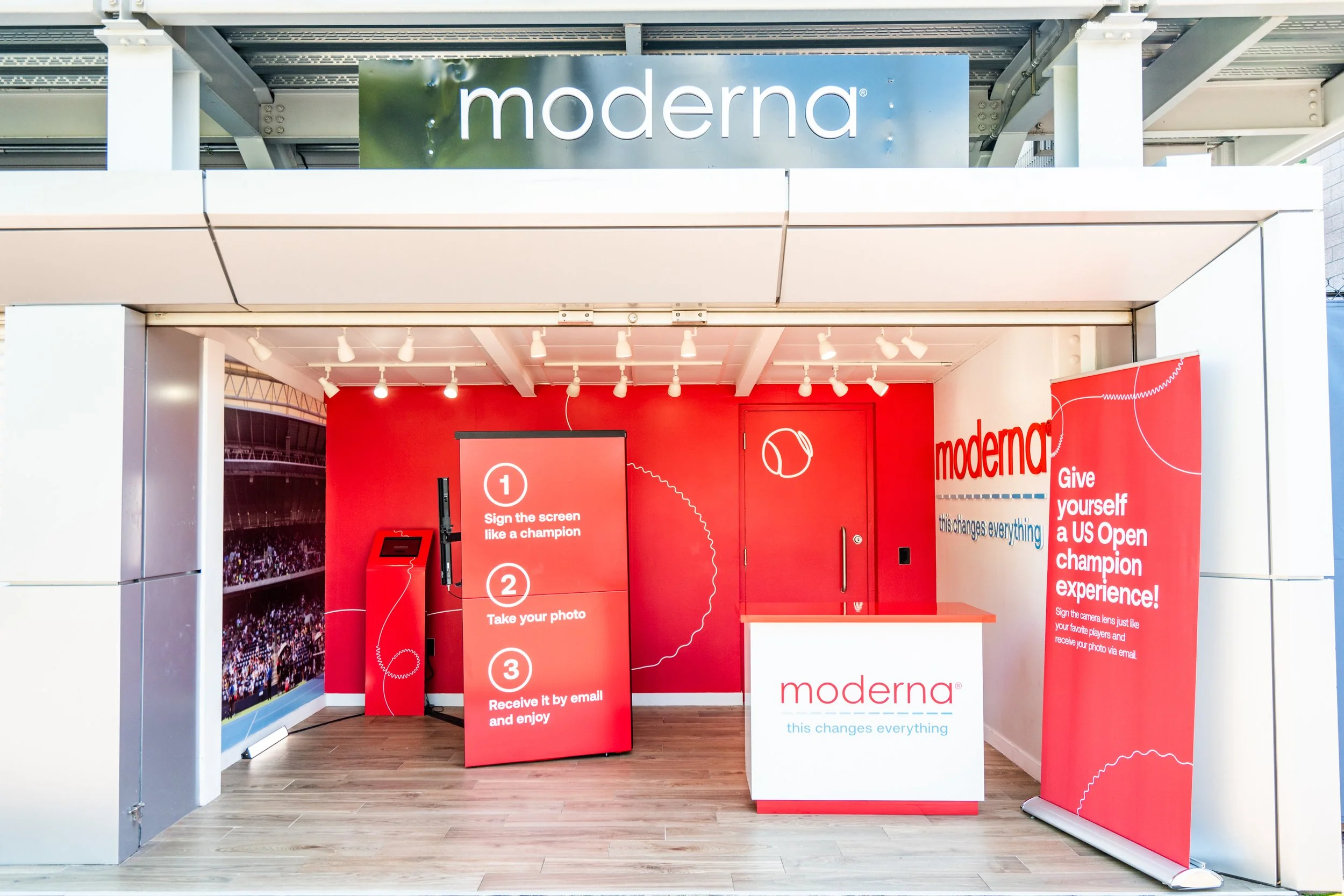 MODERNABOOTH_USOPEN2022-2.jpg