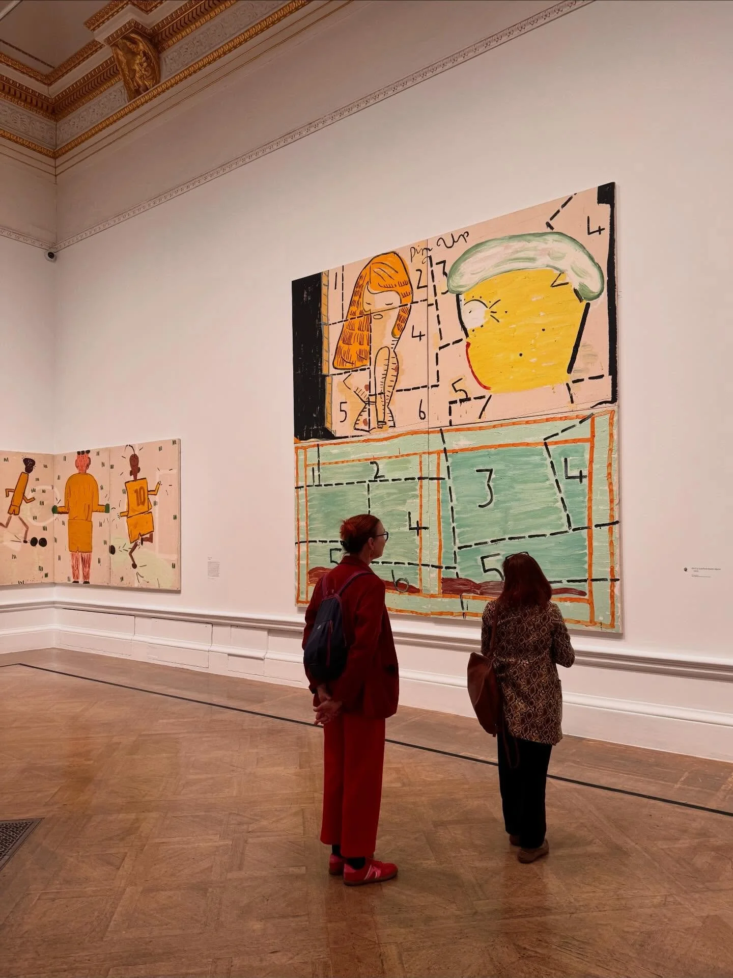 Finally made it to the @royalacademyarts for the last weekend of the Rose Wylie exhibition. So so glad I did. She's the first female painter to have a solo exhibition in the RA's main galleries and she's 91 years old. Still painting today, how cool i