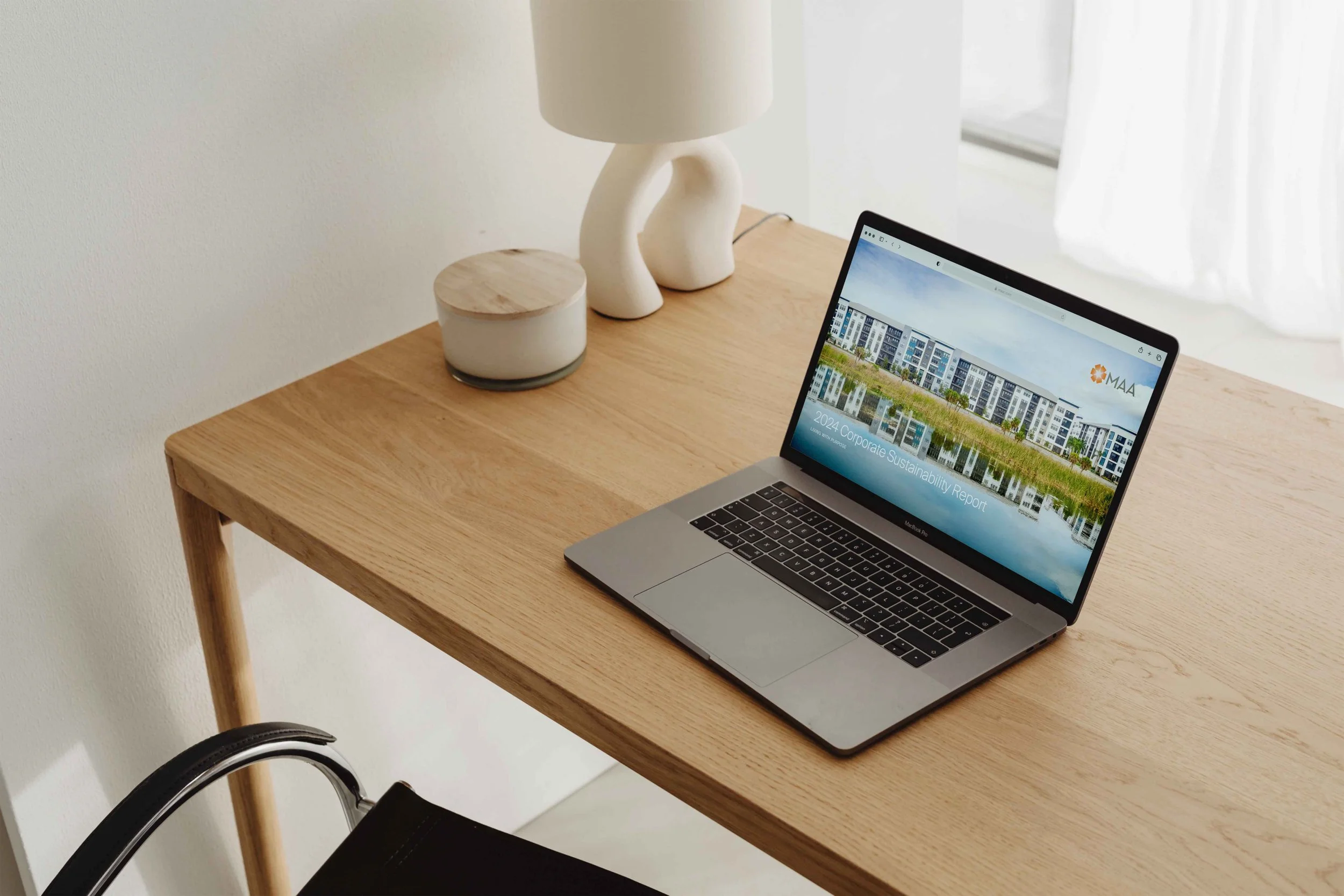maa-csr-laptop2.jpg