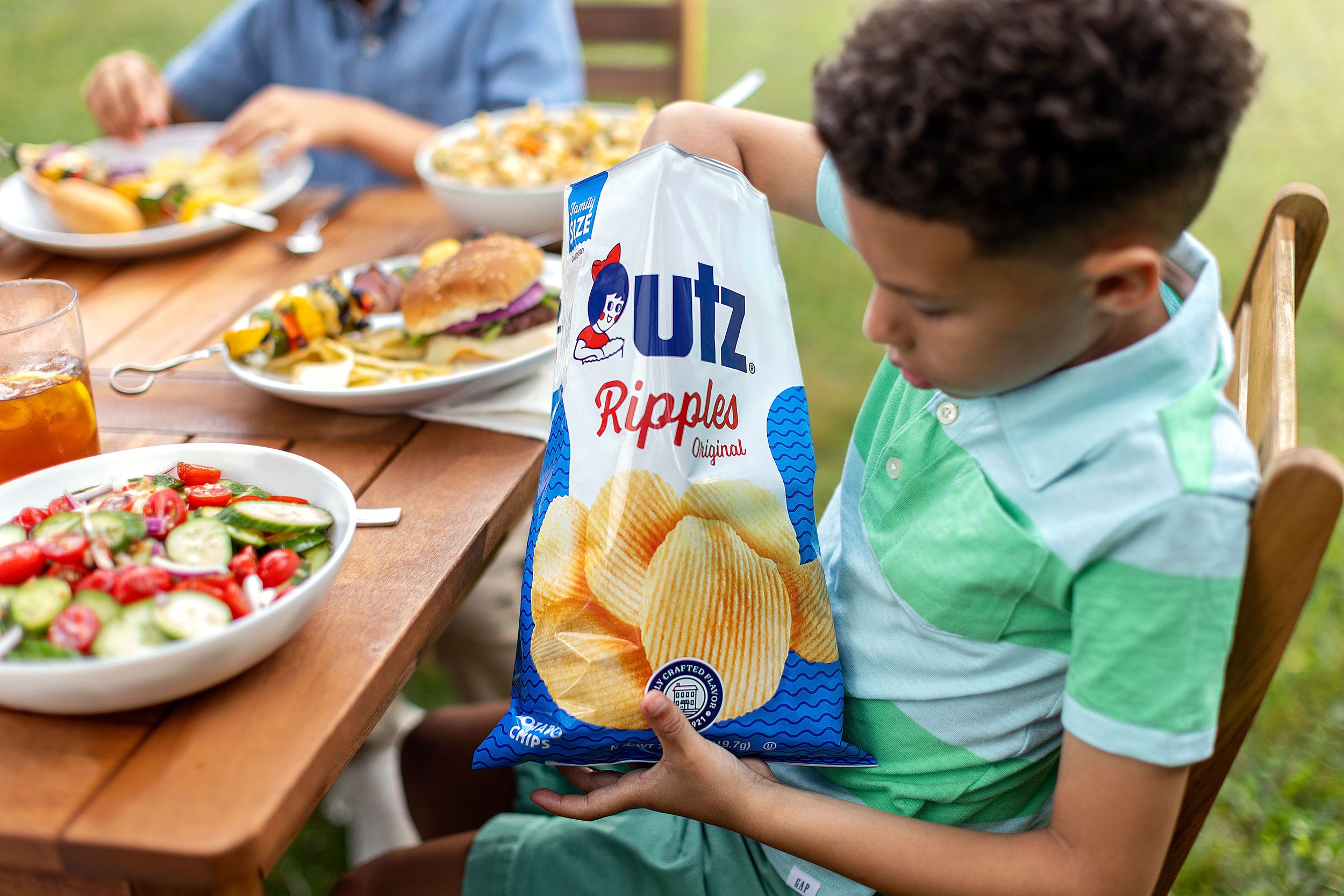 Utz_BackyardPicnic_NC-Lifestyle_Fulton_048_w1F_HiRes.jpg