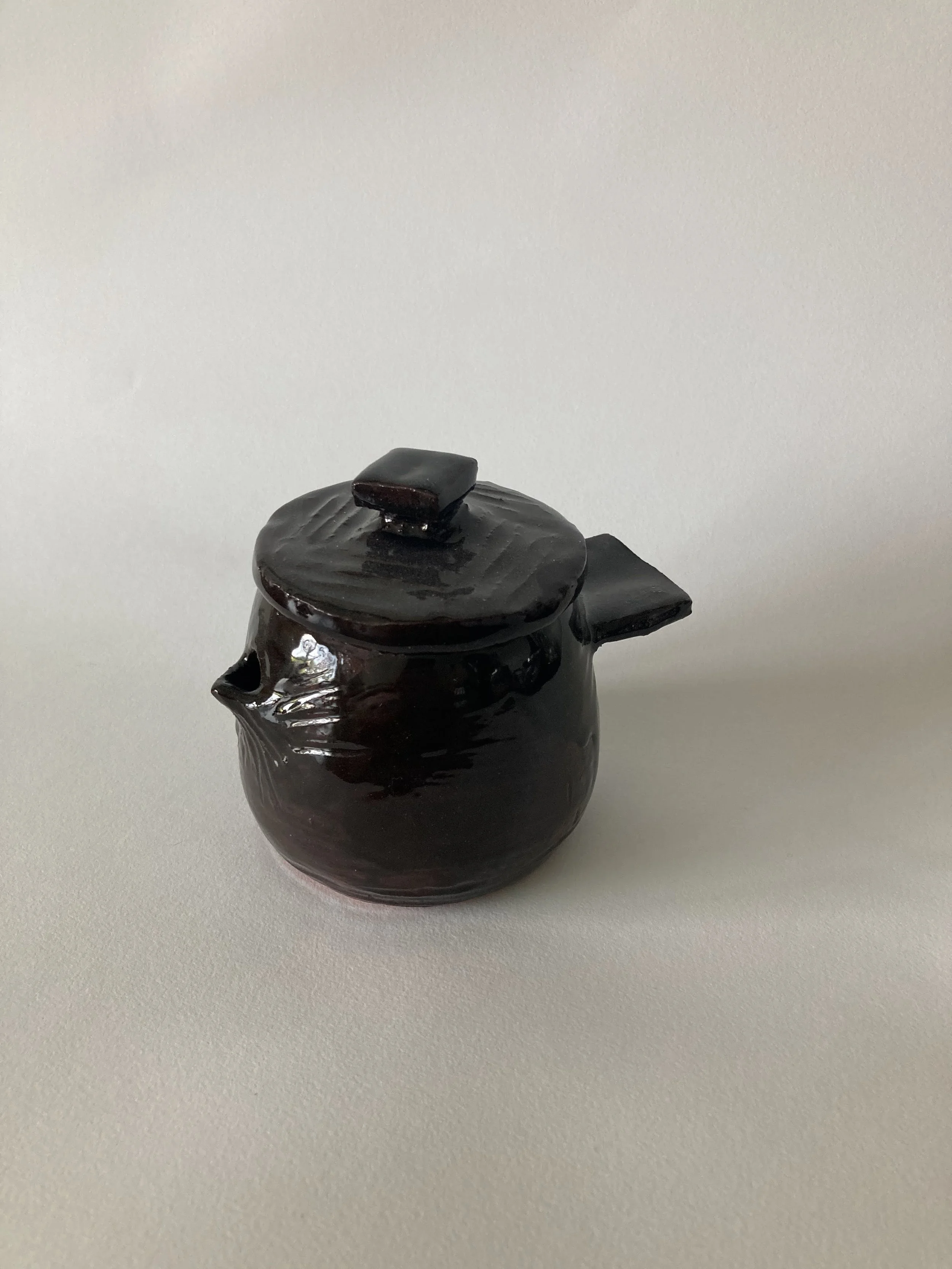 Earthenware teapot