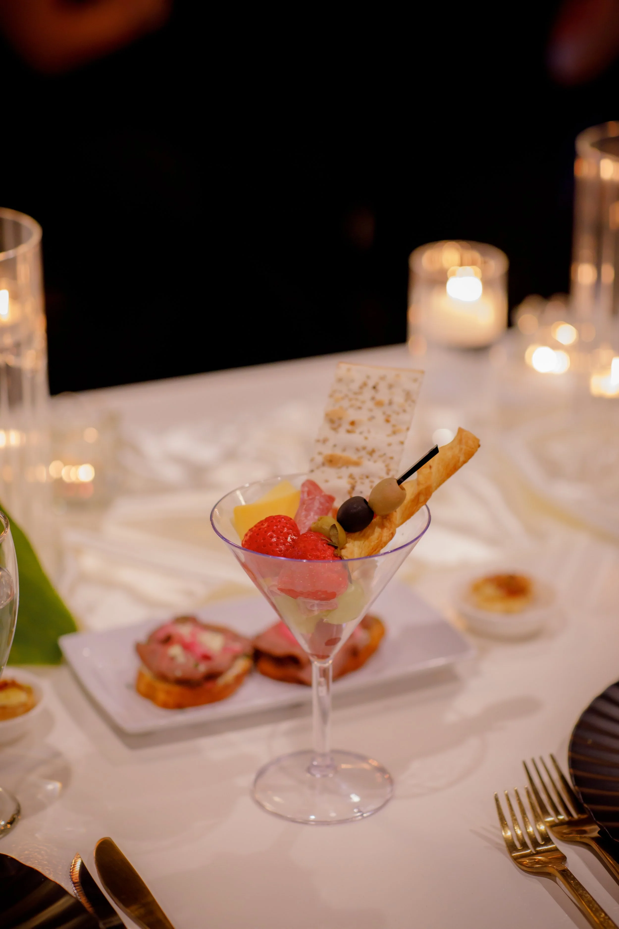 RECEPTION-2.jpg