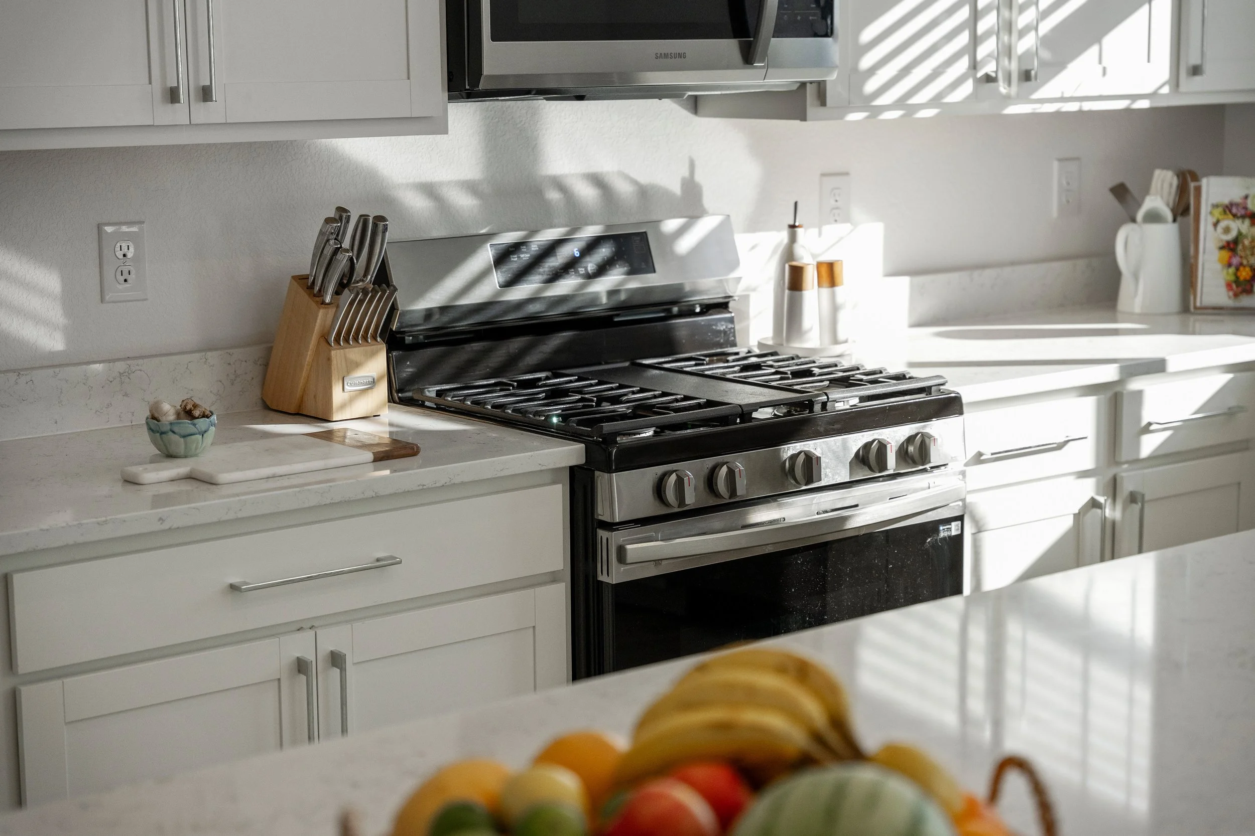 2076 S Holly Street_06.jpg