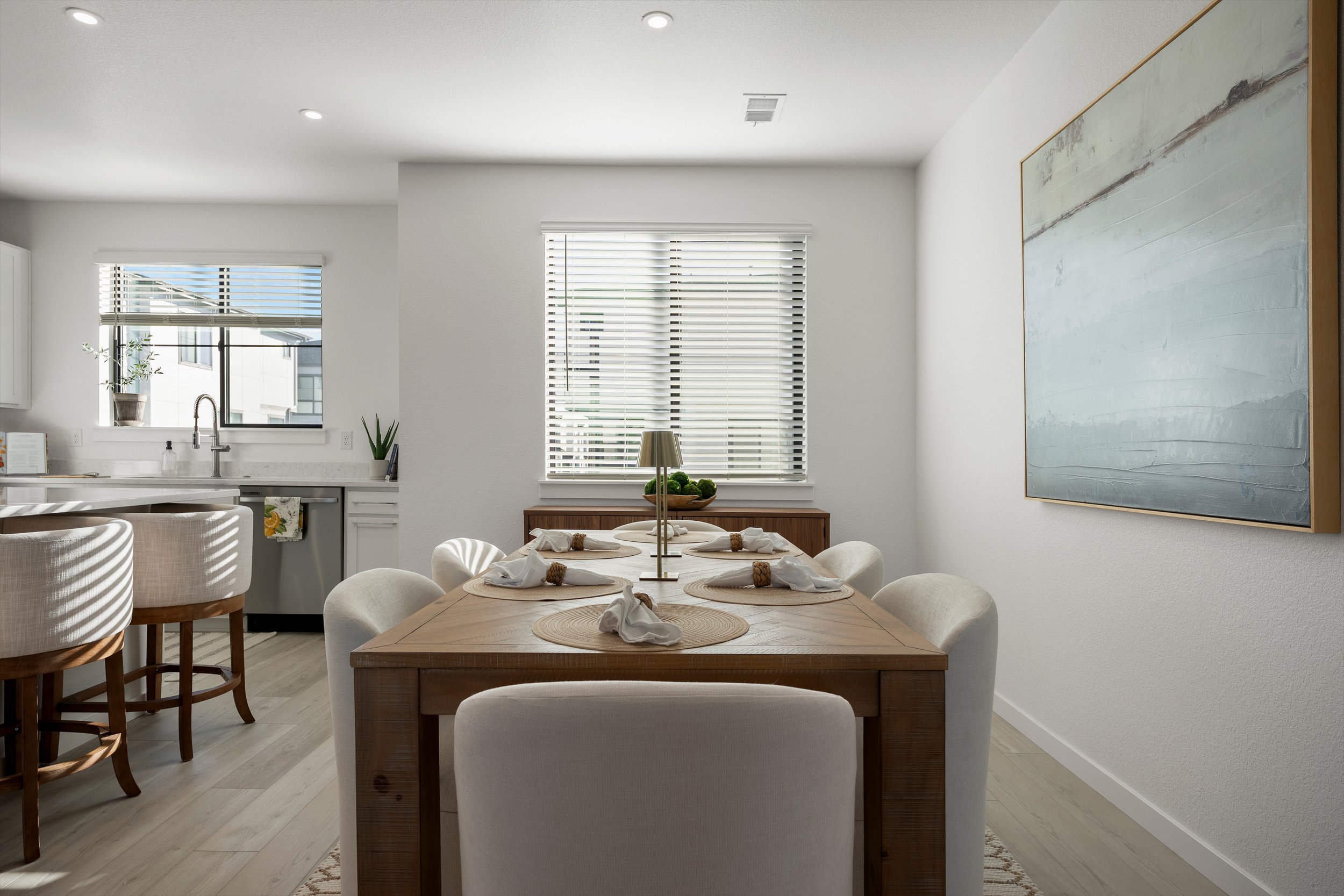2076 S Holly Street_11.jpg