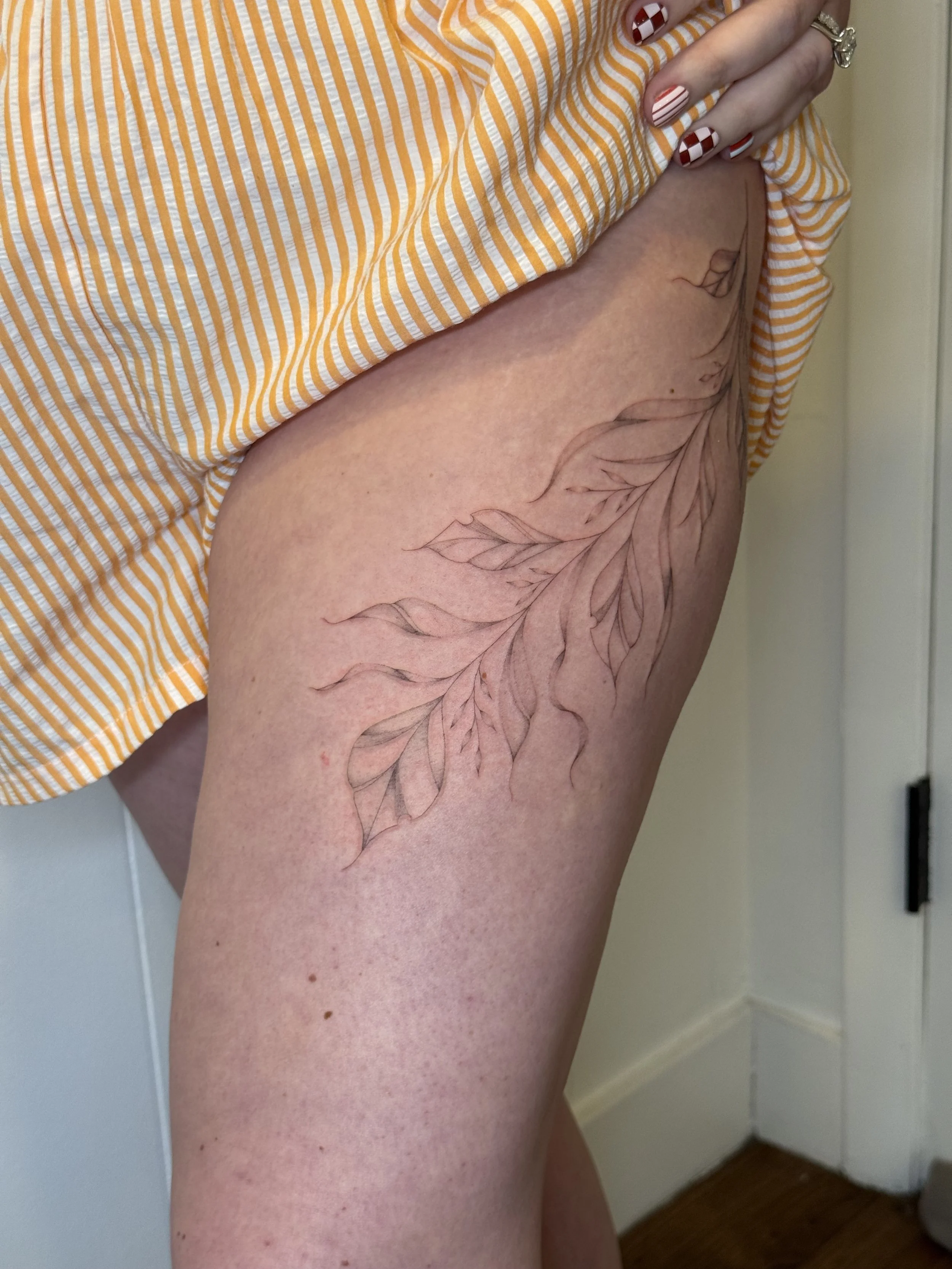 Floral leaves leg.jpeg