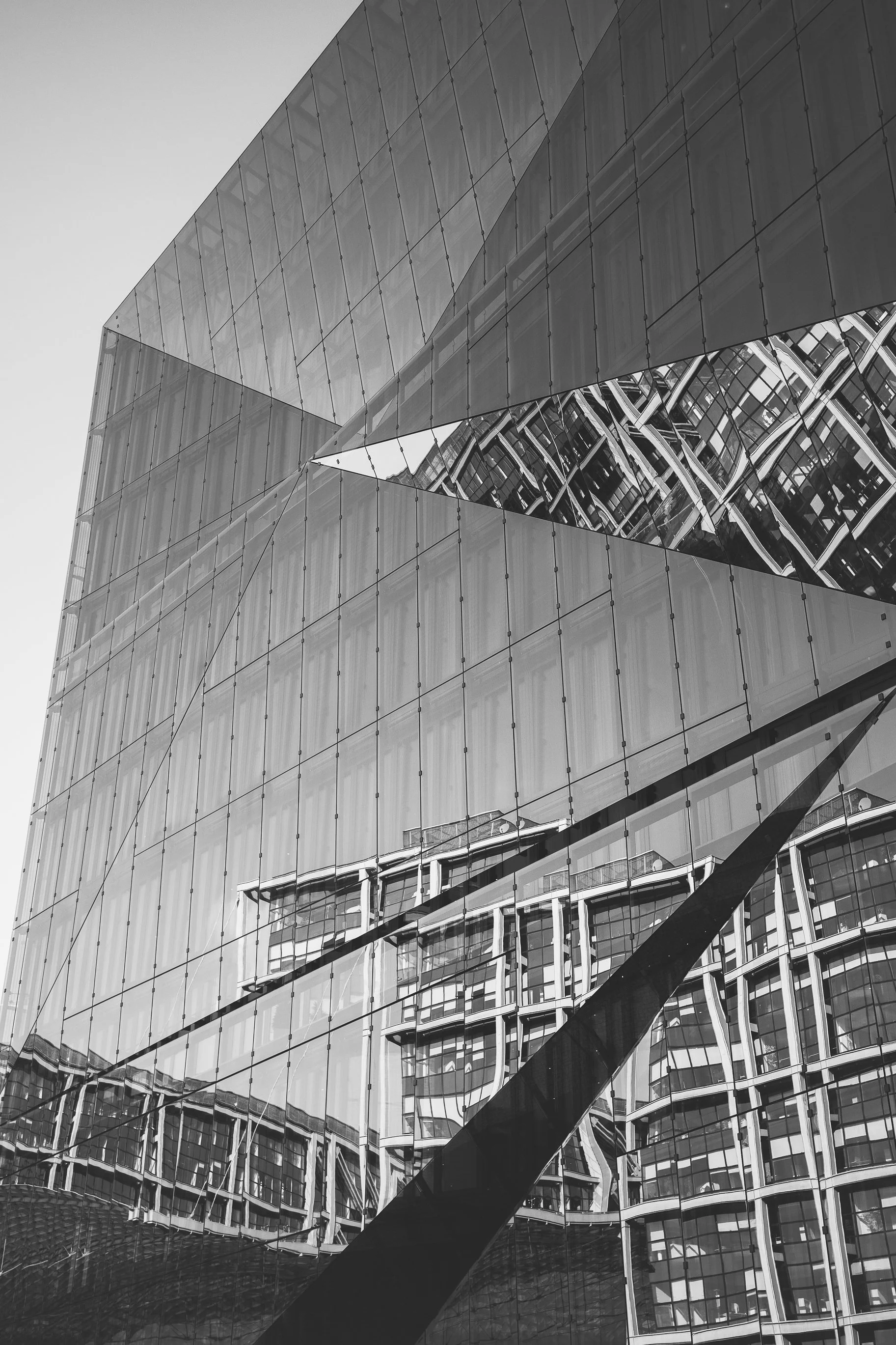 04_B\BW
