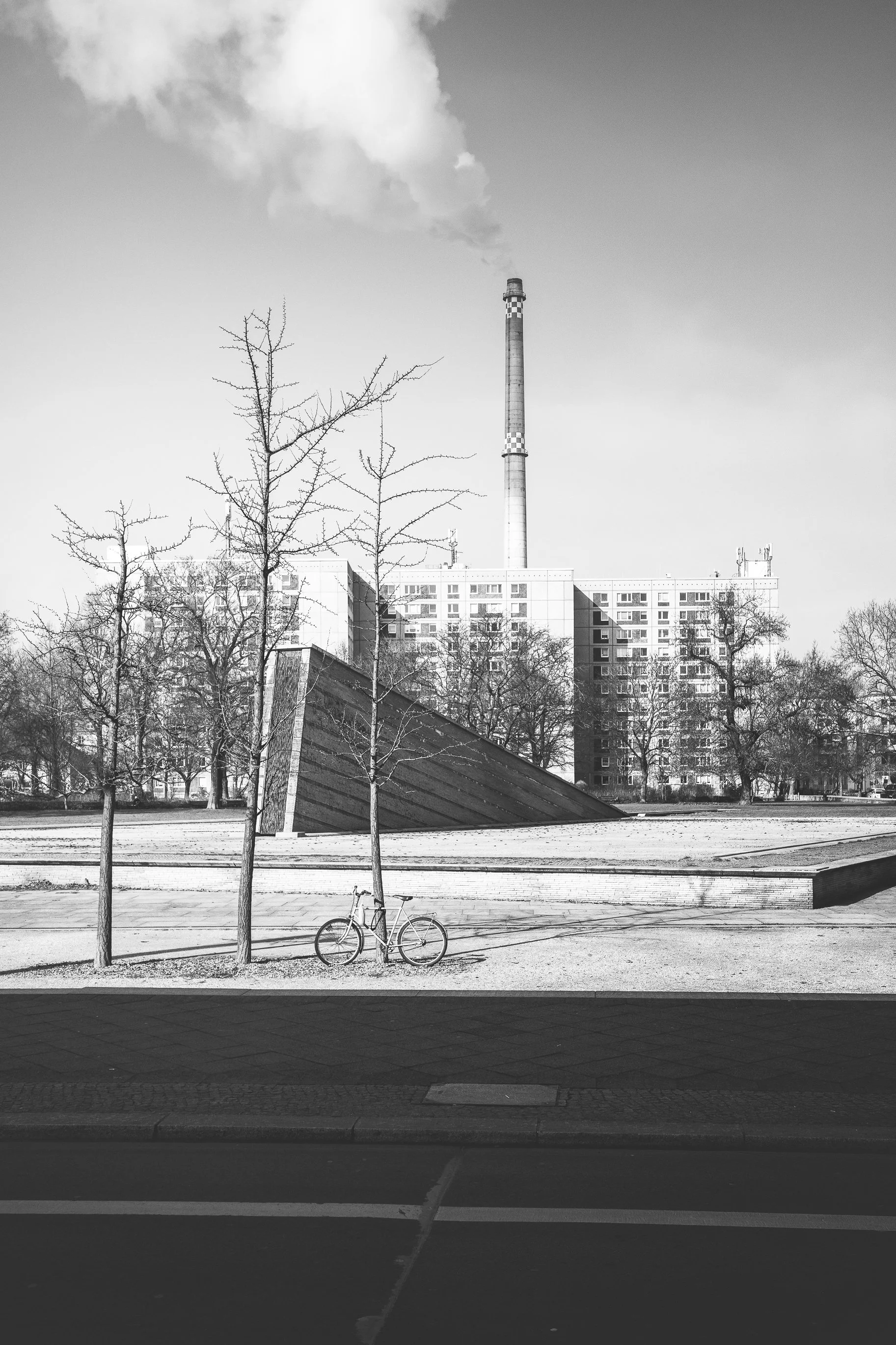 04_B\BW