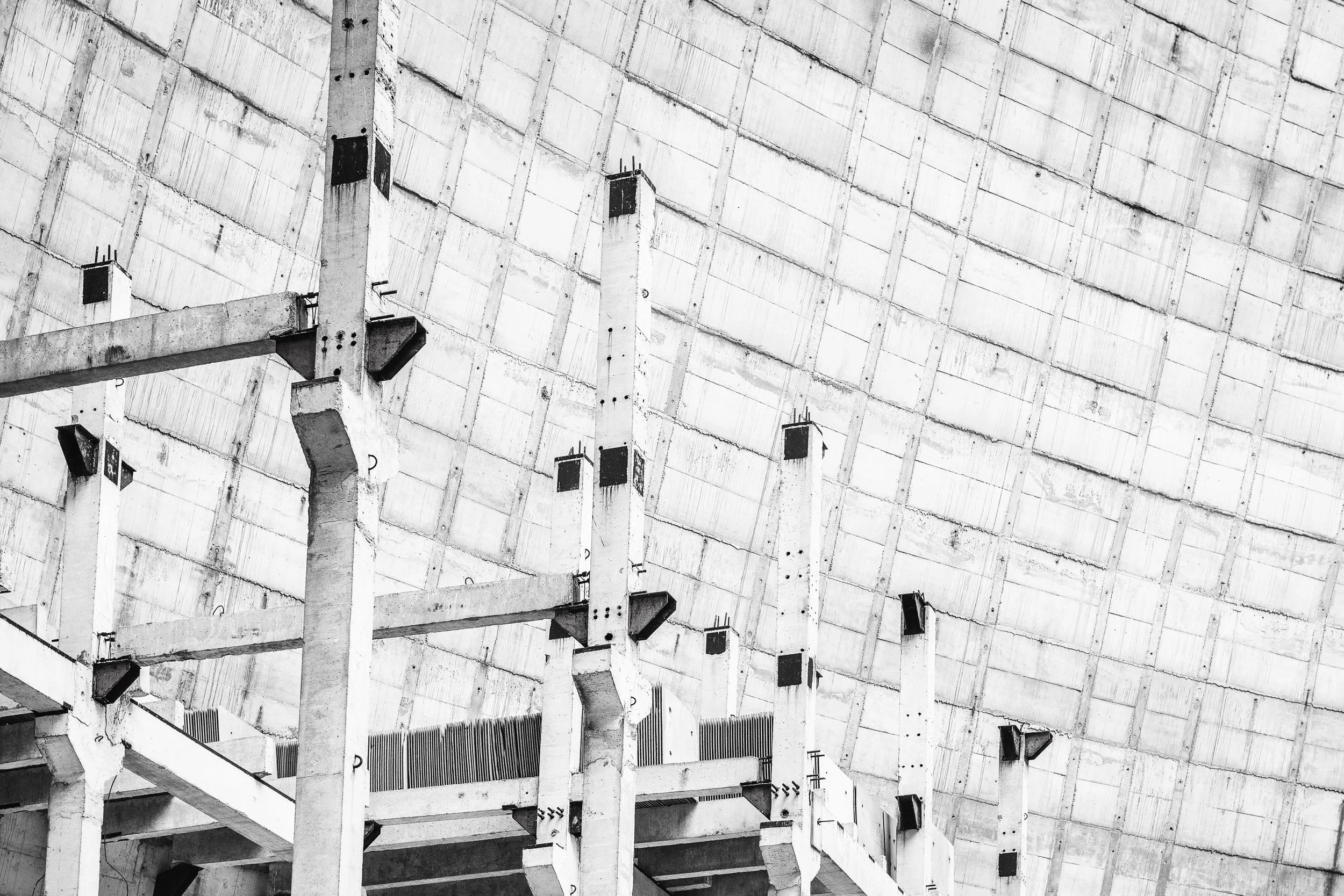 03_S\BW