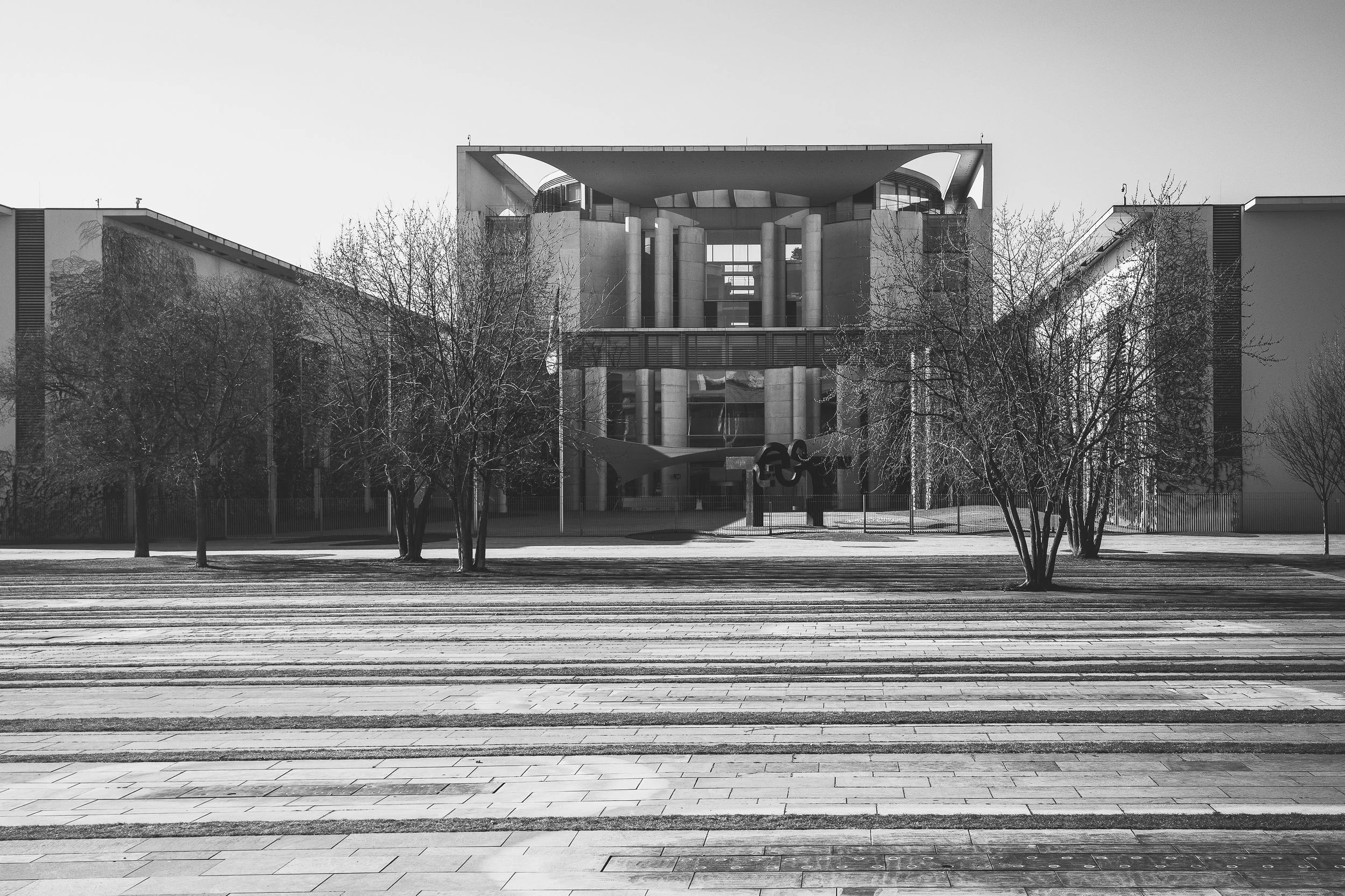 04_B\BW