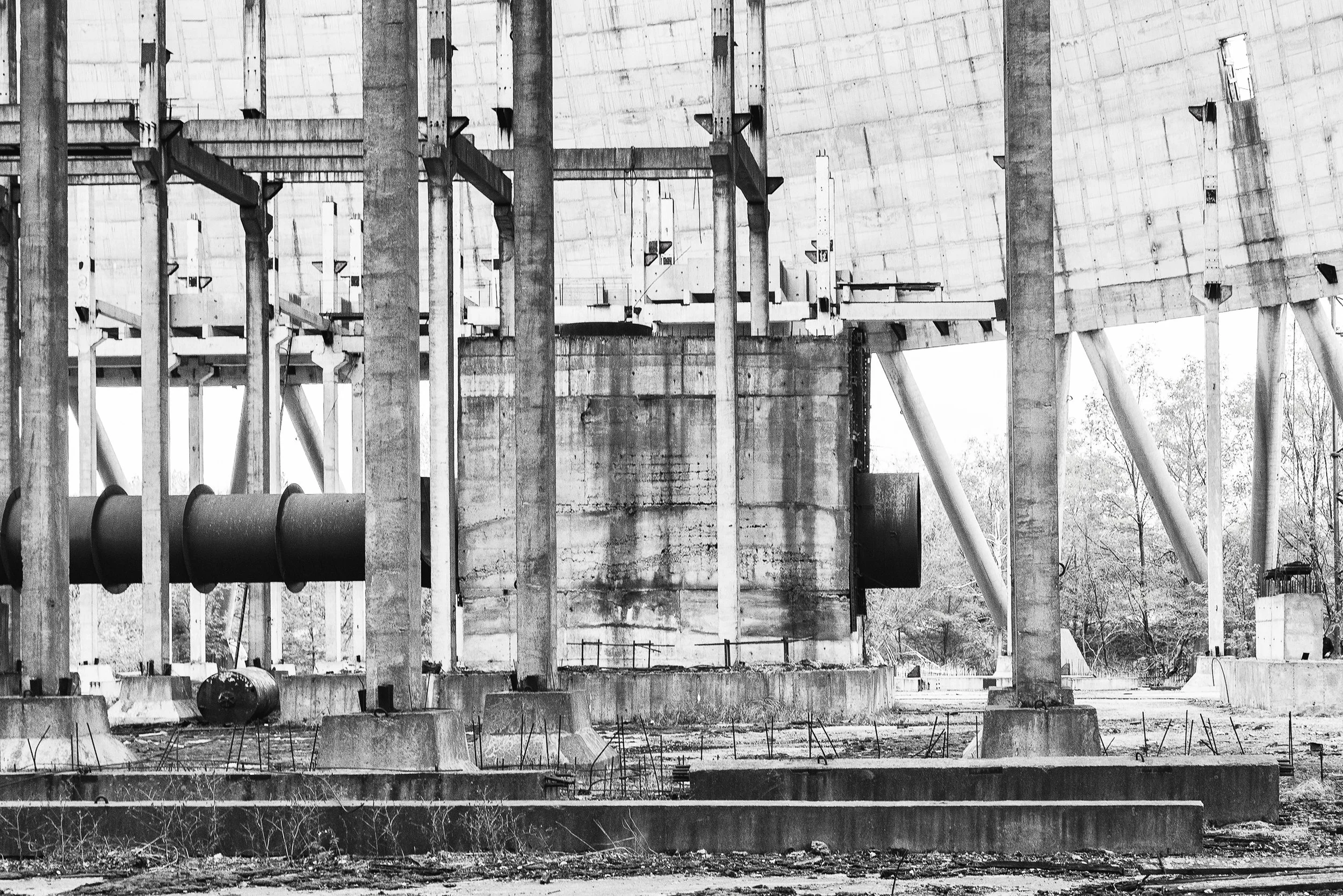 03_S\BW