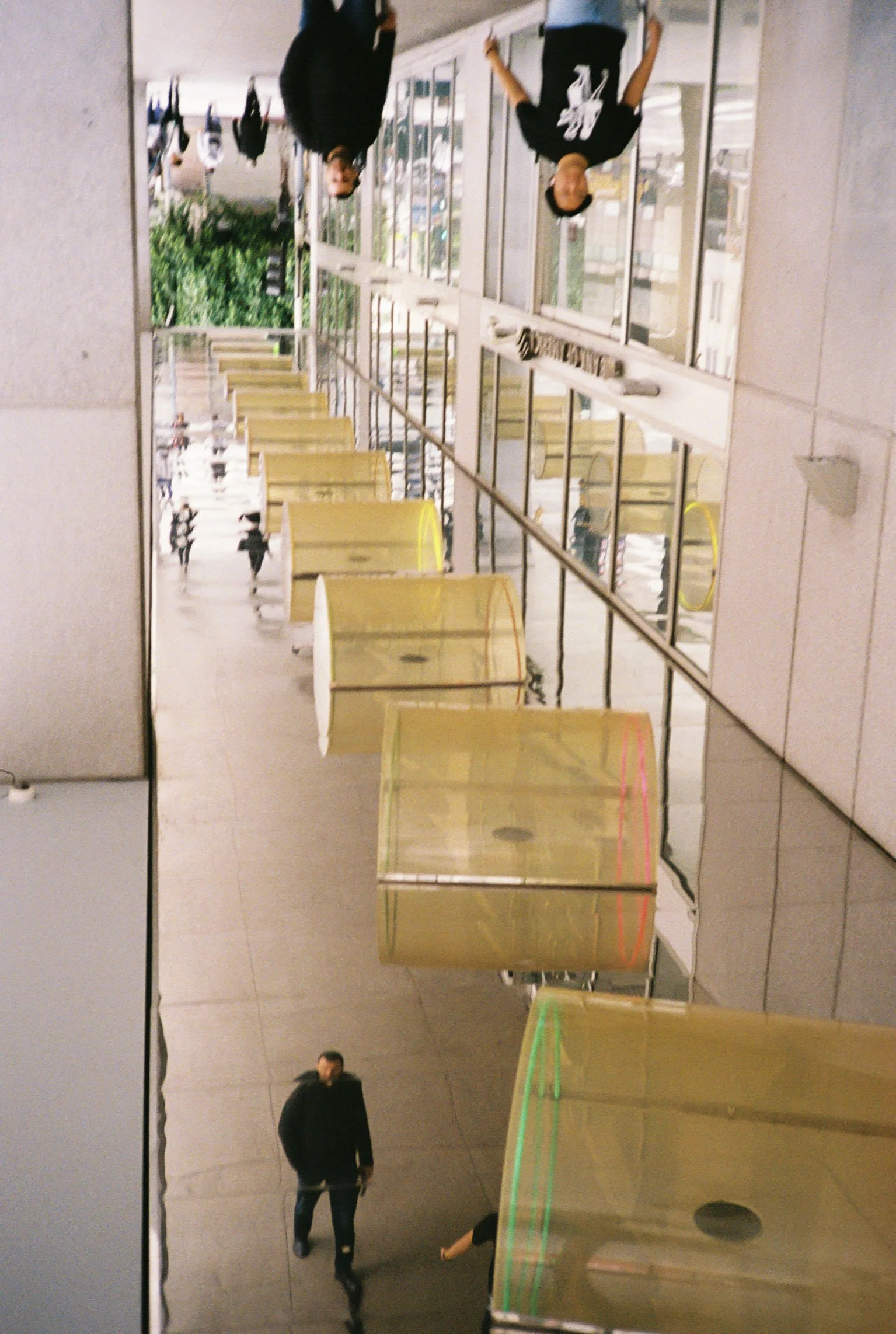 4-madd042-008.jpg