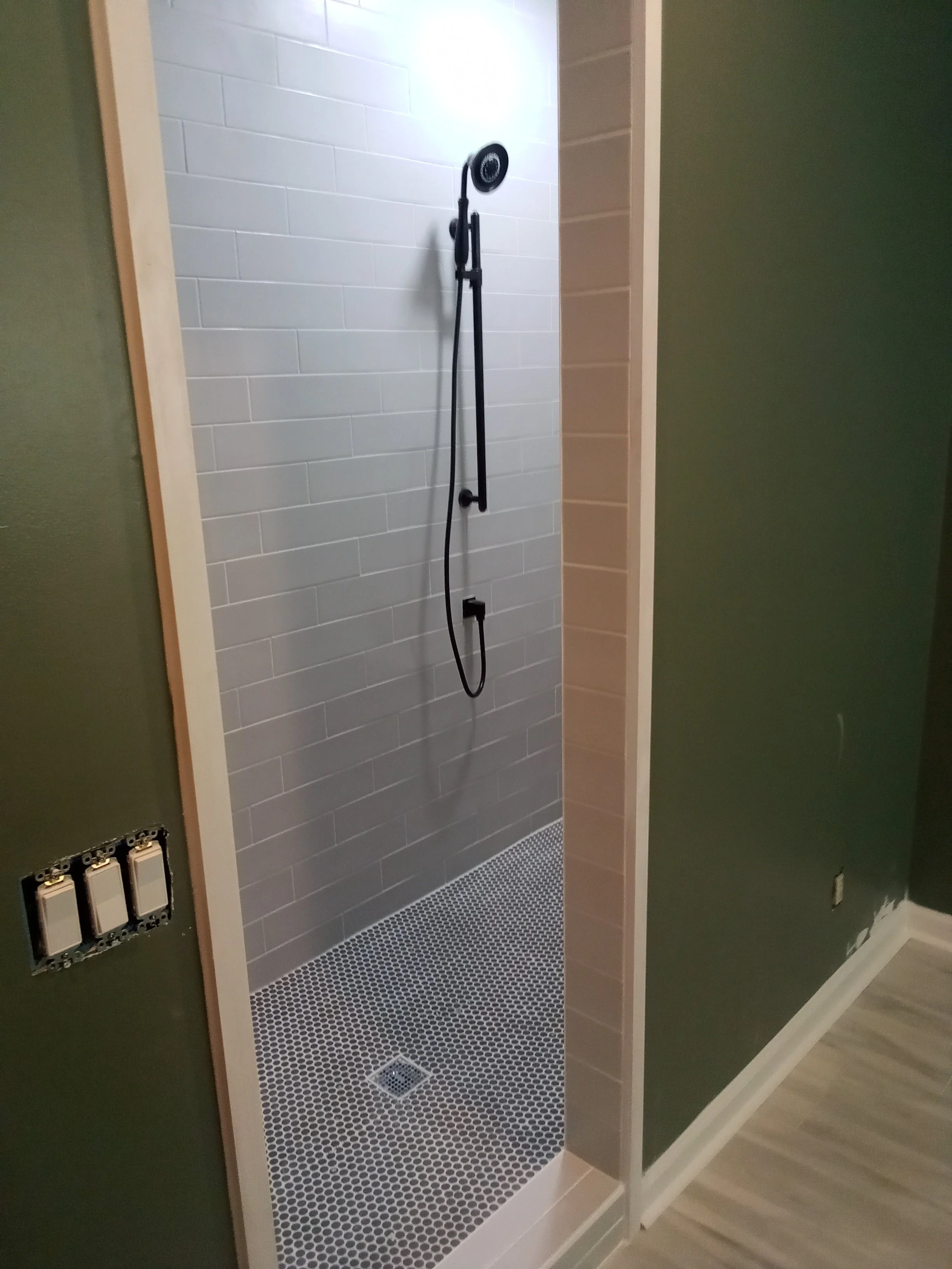 Walkin in Shower with something extra