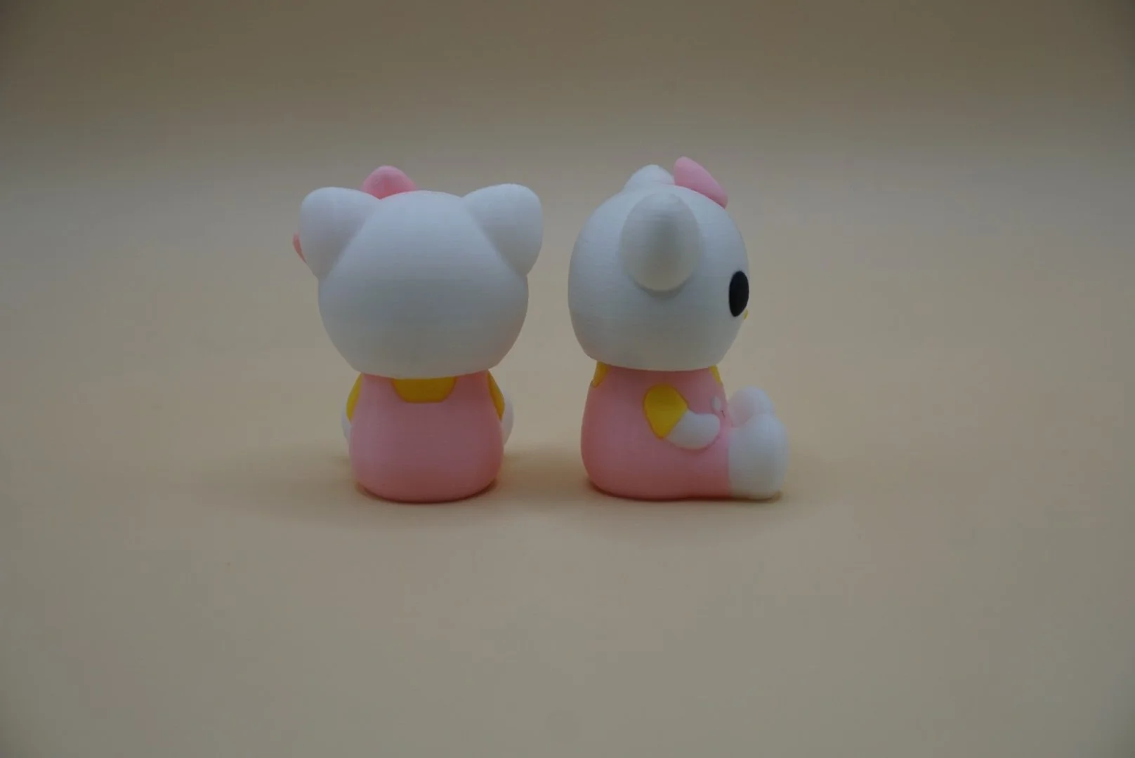 Hello Kitty 2.JPG