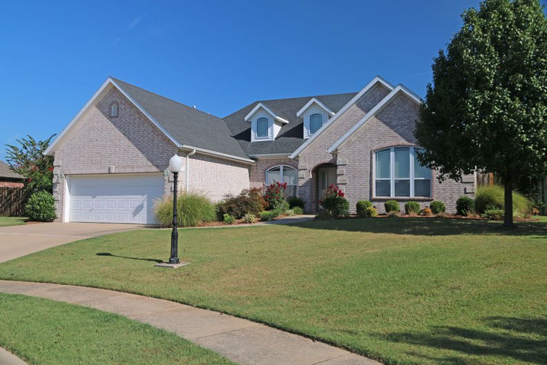 lot-105w_orig.jpg