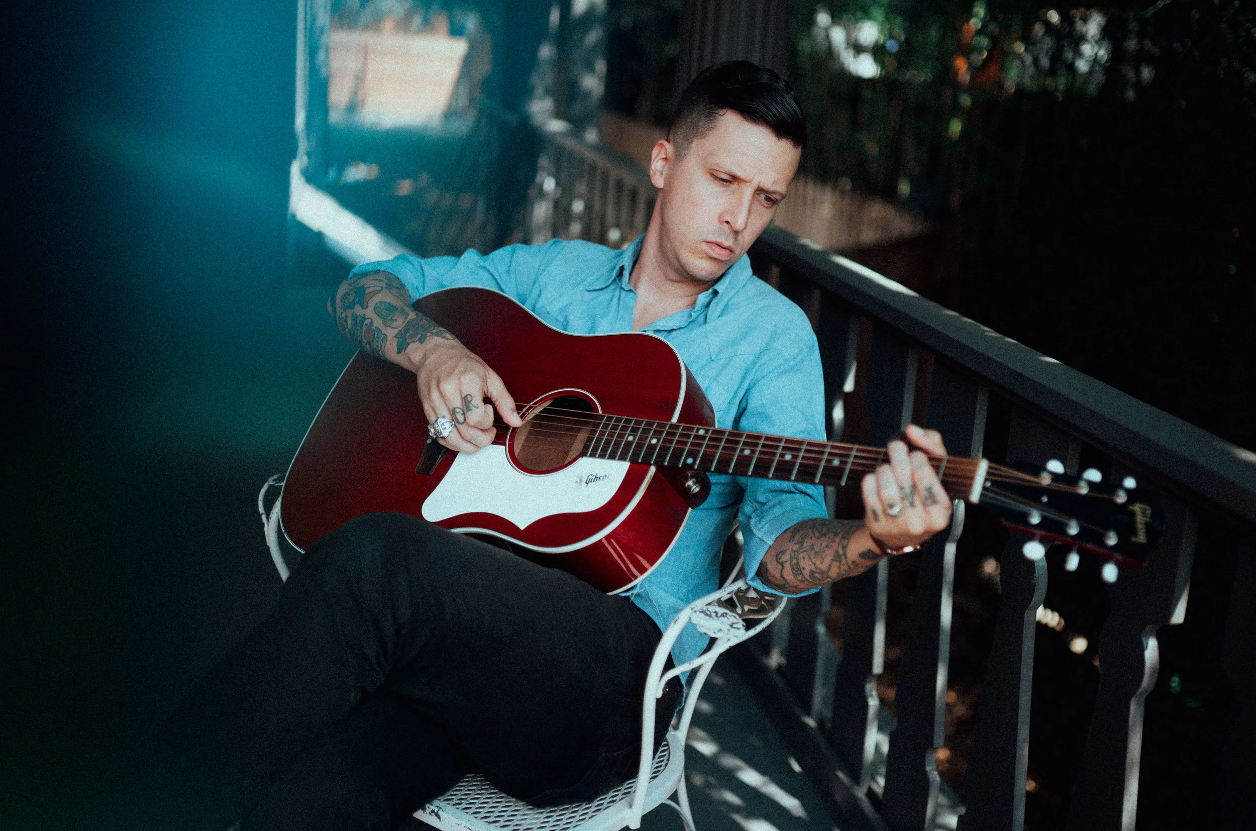 American Aquarium Promo Portraits Bj Barnum.jpg
