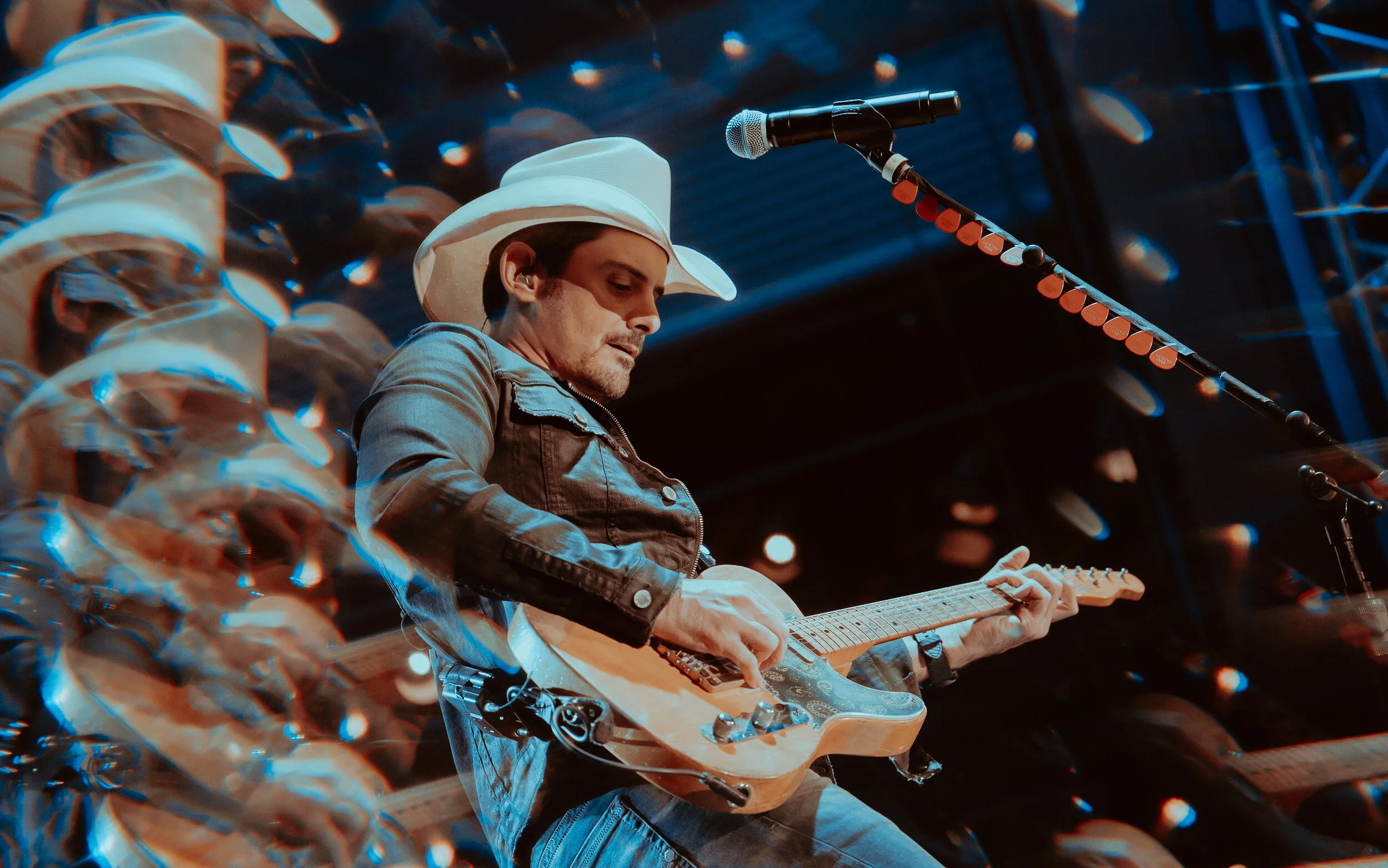BradPaisley-CalandAly.jpg