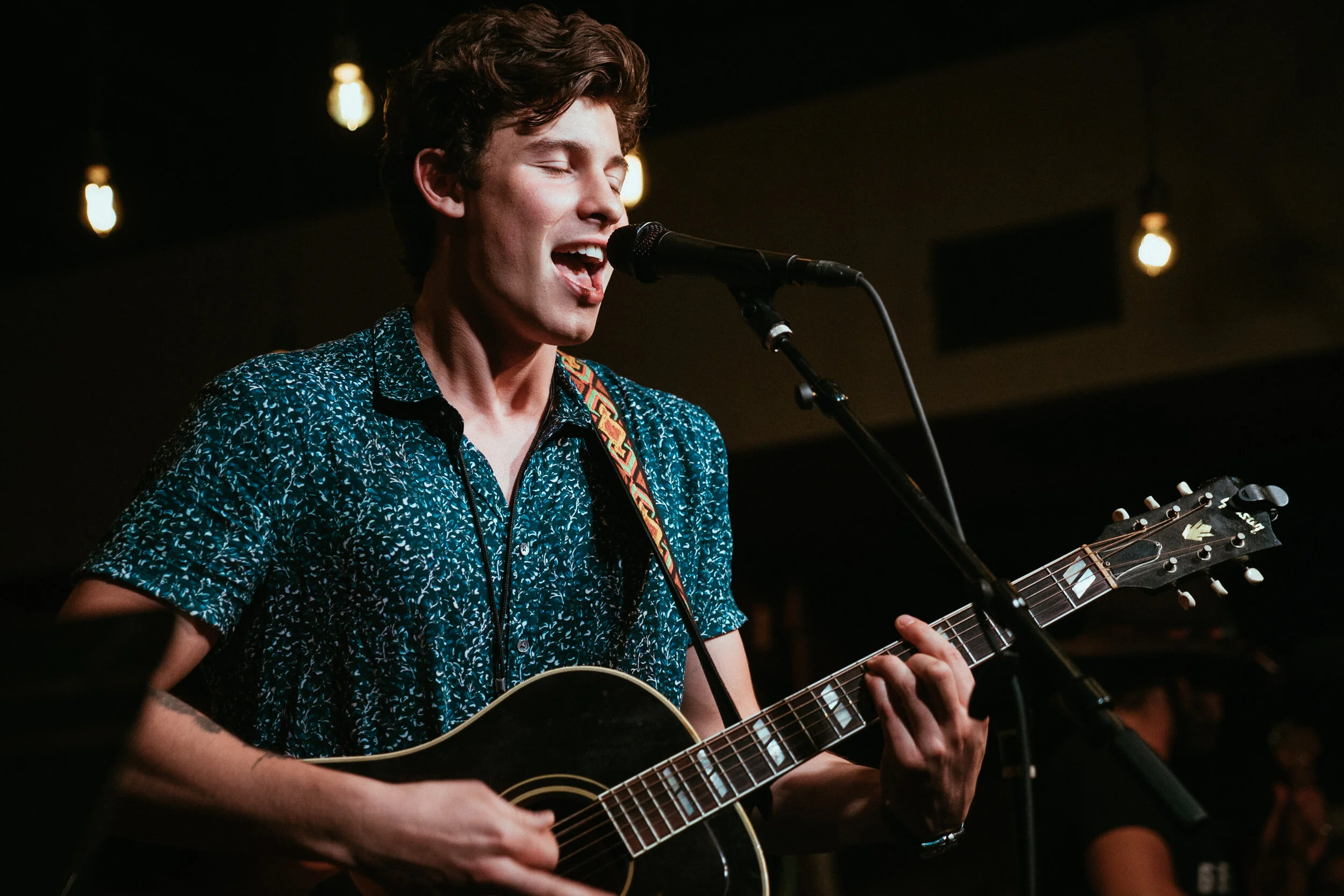 ShawnMendez-CalandAly.jpg