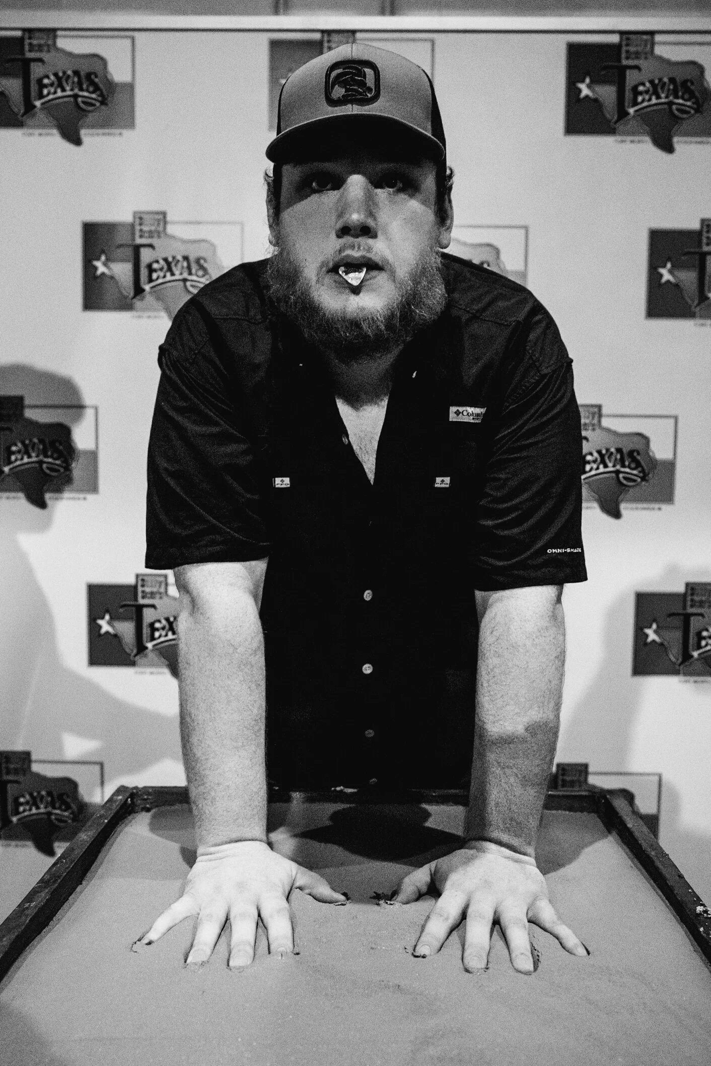 07-Luke-Combs-Tourlife-Cal&Aly.jpg