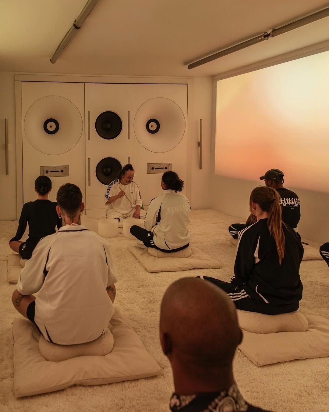 Living Room Session 002
