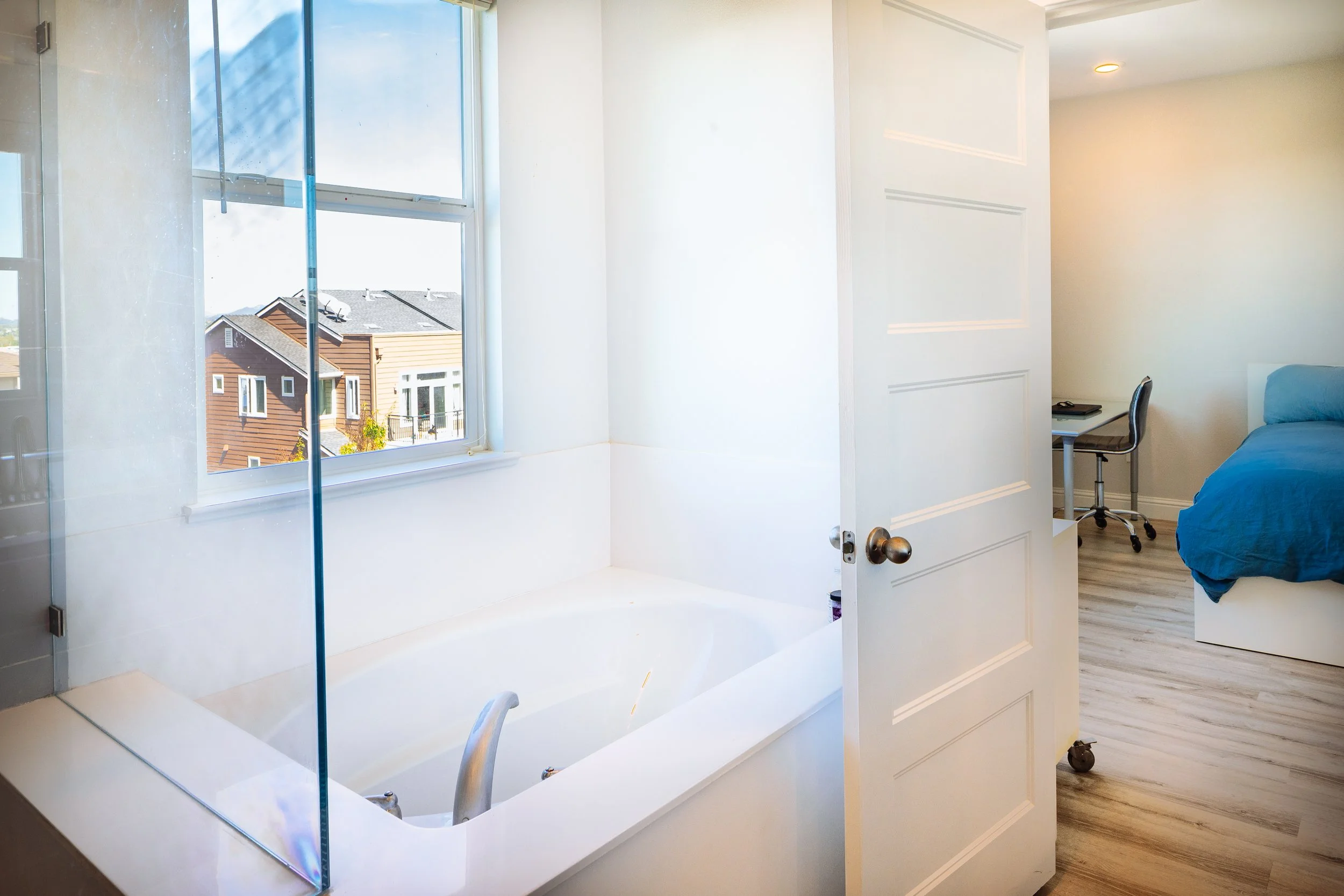 Hedge Realty 616 Jade Petaluma 2026 - michael woolsey 2026-1662.jpg