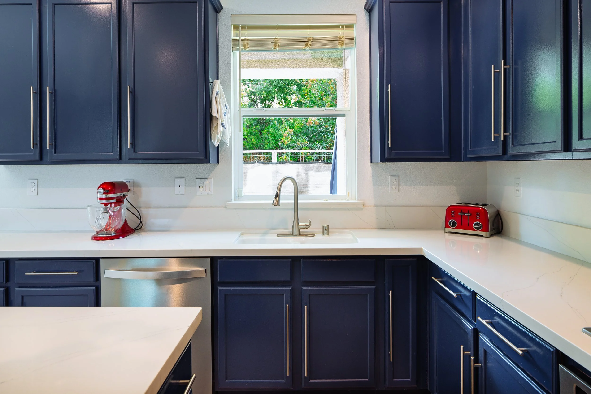 Hedge Realty 616 Jade Petaluma 2026 - michael woolsey 2026-1532.jpg