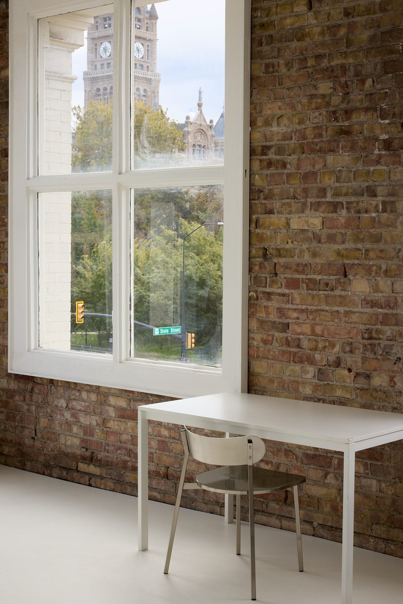 StudioNoireNoir-TheLoft-AffordableNaturalLightPhotoStudi