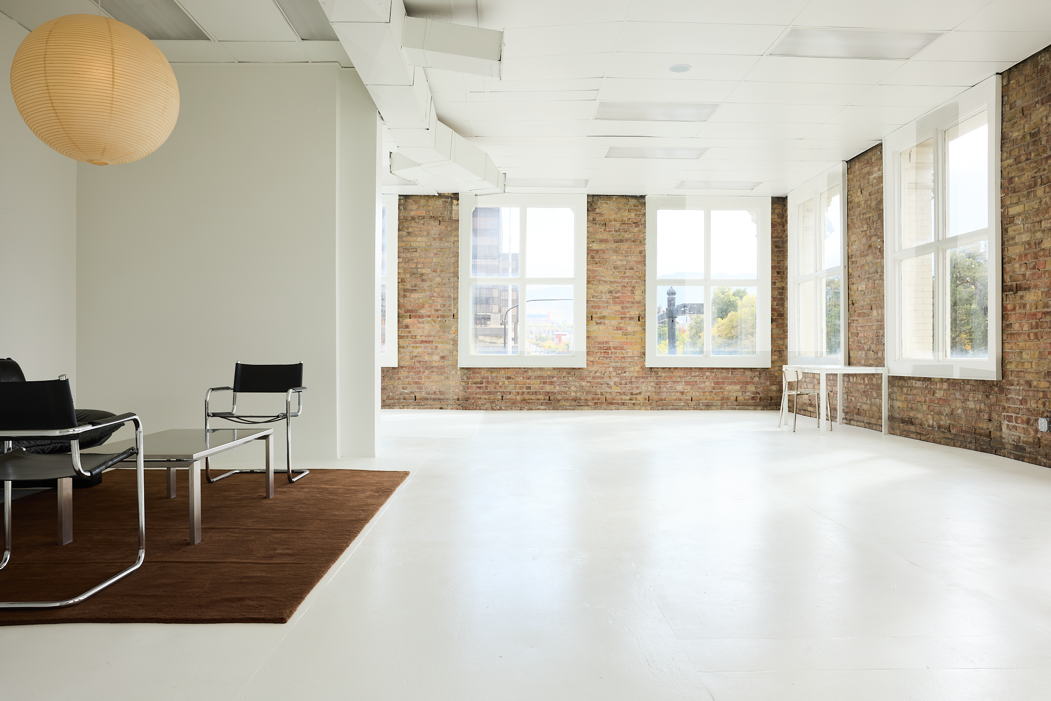 StudioNoireNoir-TheLoft-AffordableNaturalLightPhotoStudi