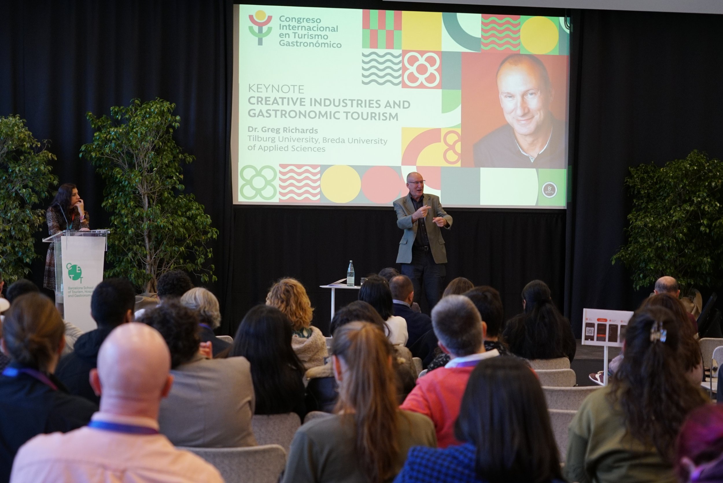 Ponencia sobre industrias creativas y turismo gastronómico en el I Congreso Internacional de Turismo Gastronómico de CETT Barcelona.