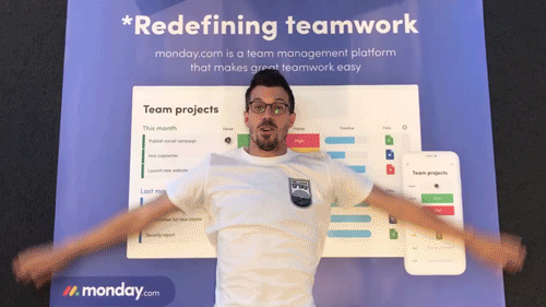 dbc298f5d9604b40aade95c8fd2200d3.gif