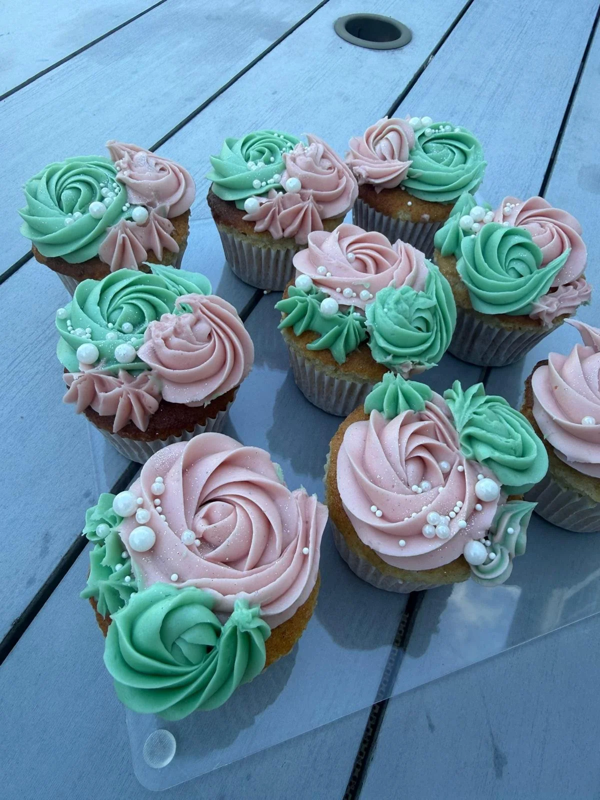 Mint and blush swirl buttercream cupcakes