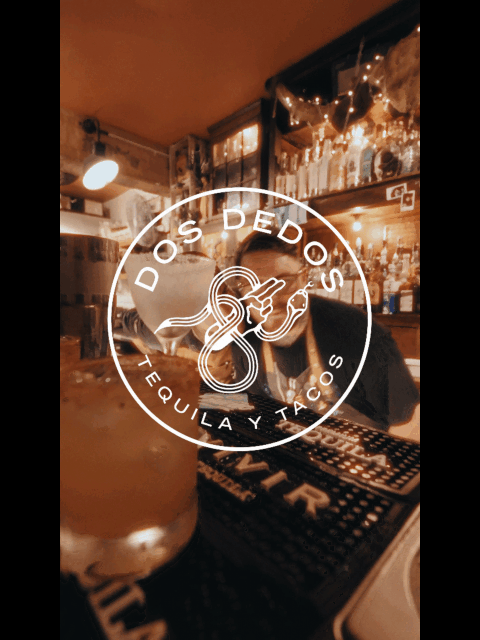 dosdedos-ezgif.com-optimize.gif