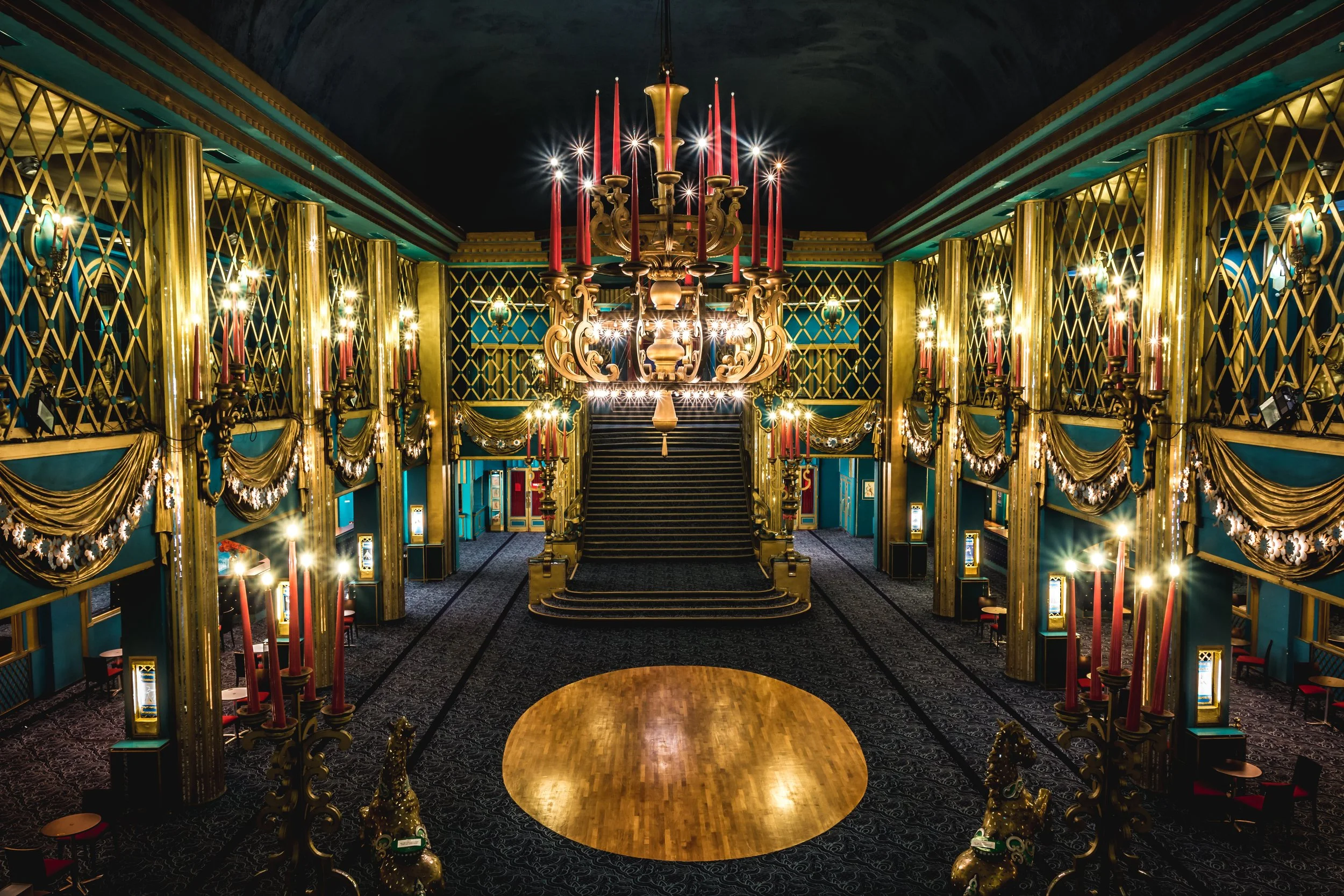 Folies Bergere