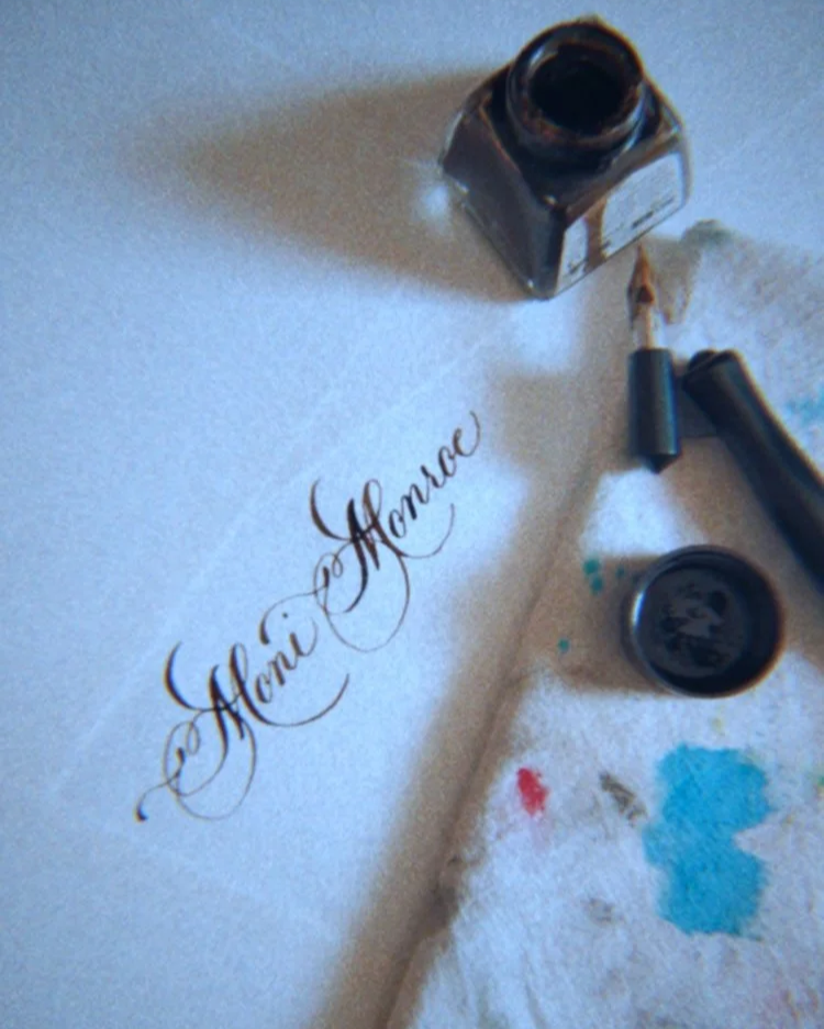 RNI-Films-IMG-326CF872-EA06-4286-BE8B-8073E4708299.png